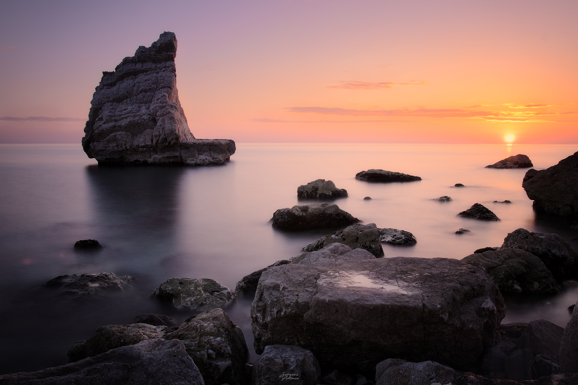Classic sunrise at the scolgio della Vela
