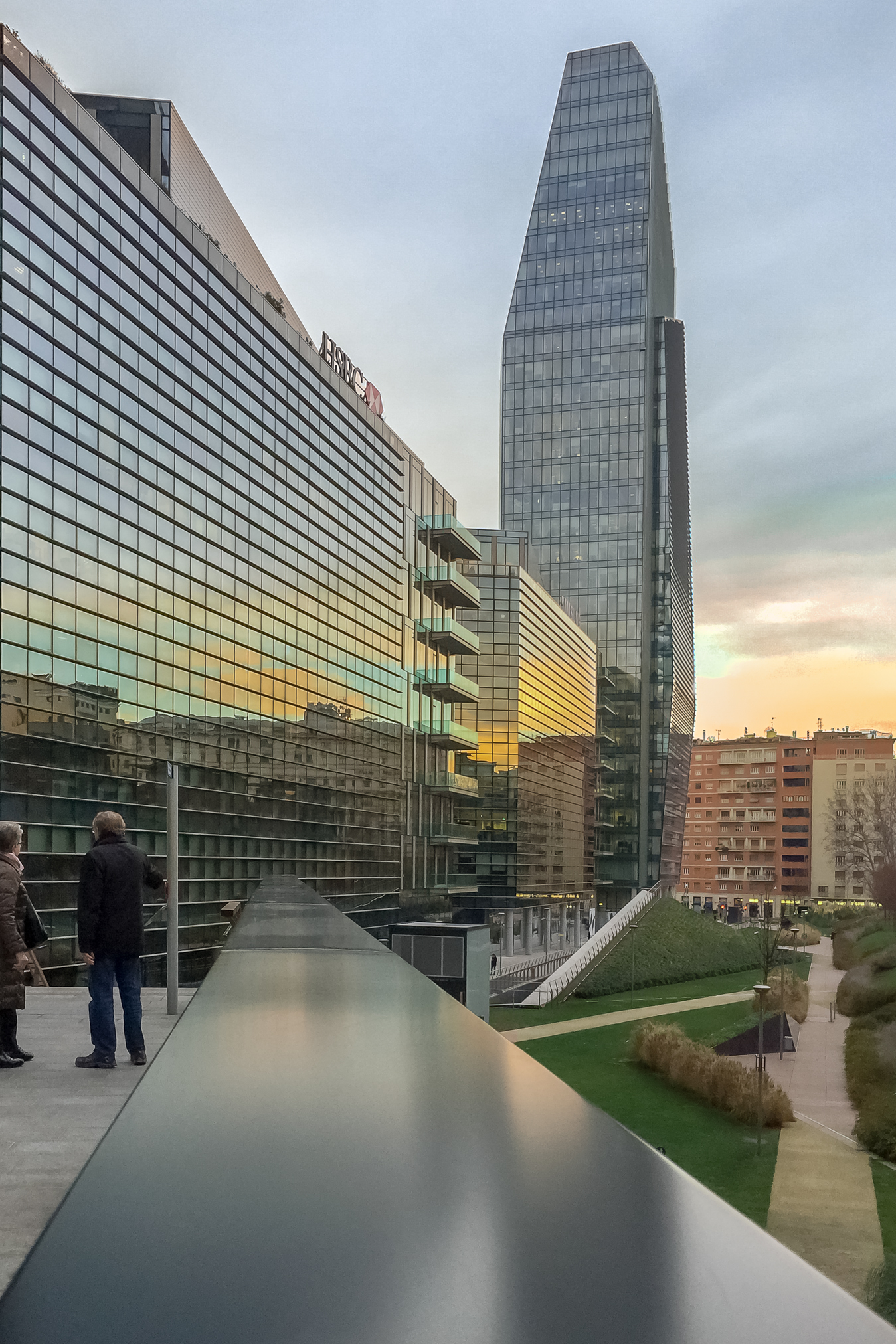 Piazza Alvar Aalto, Milano