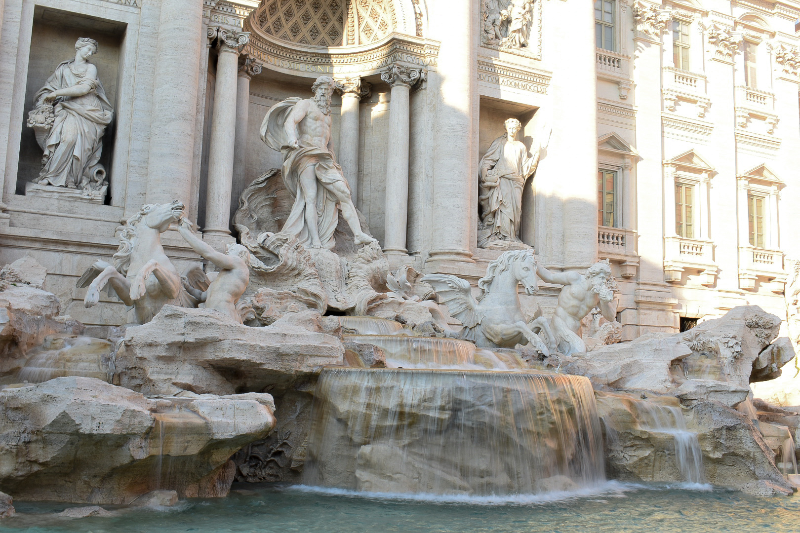 TREVI FOUNTAIN, Rome Capital