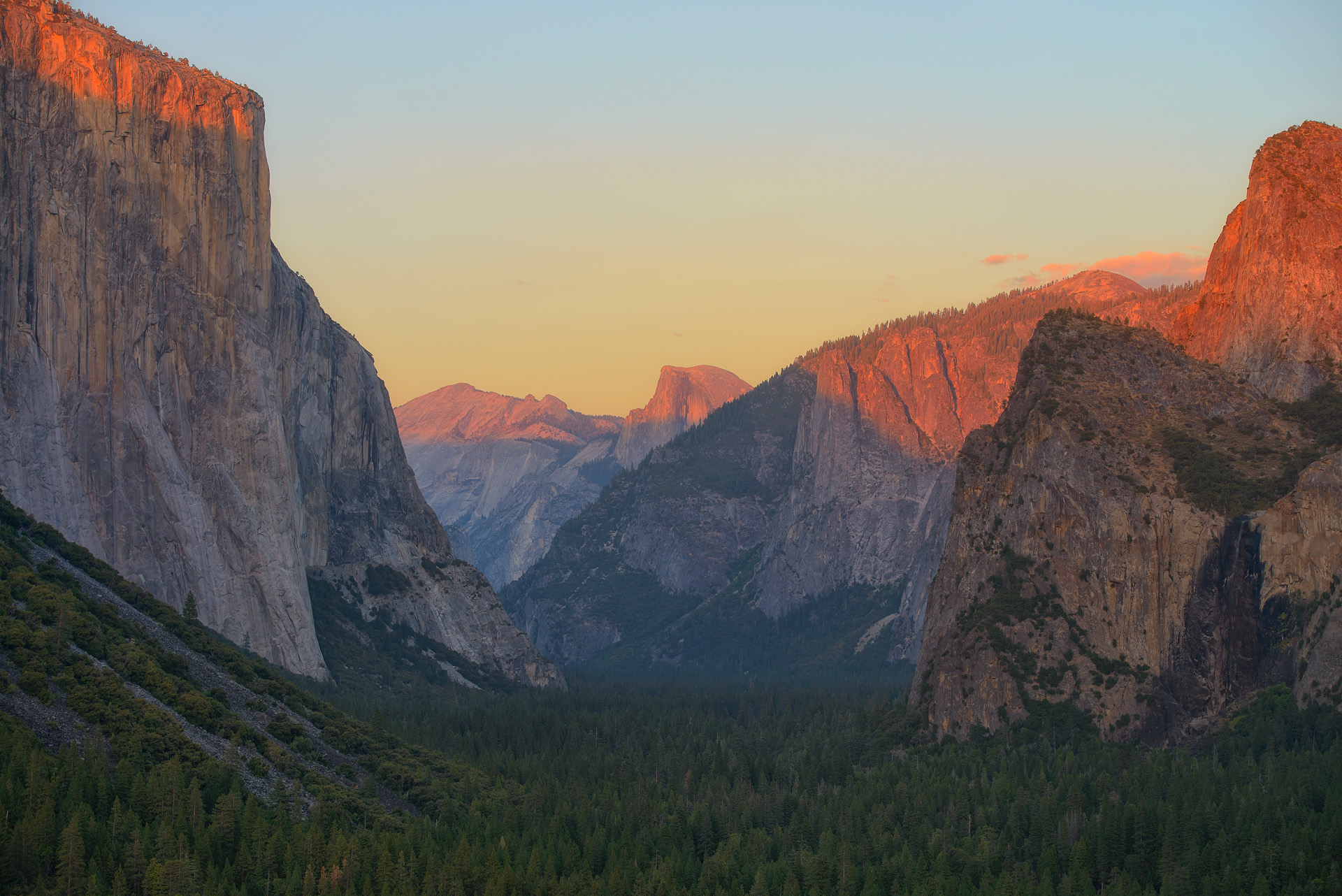 Yosemite Valley Sunset