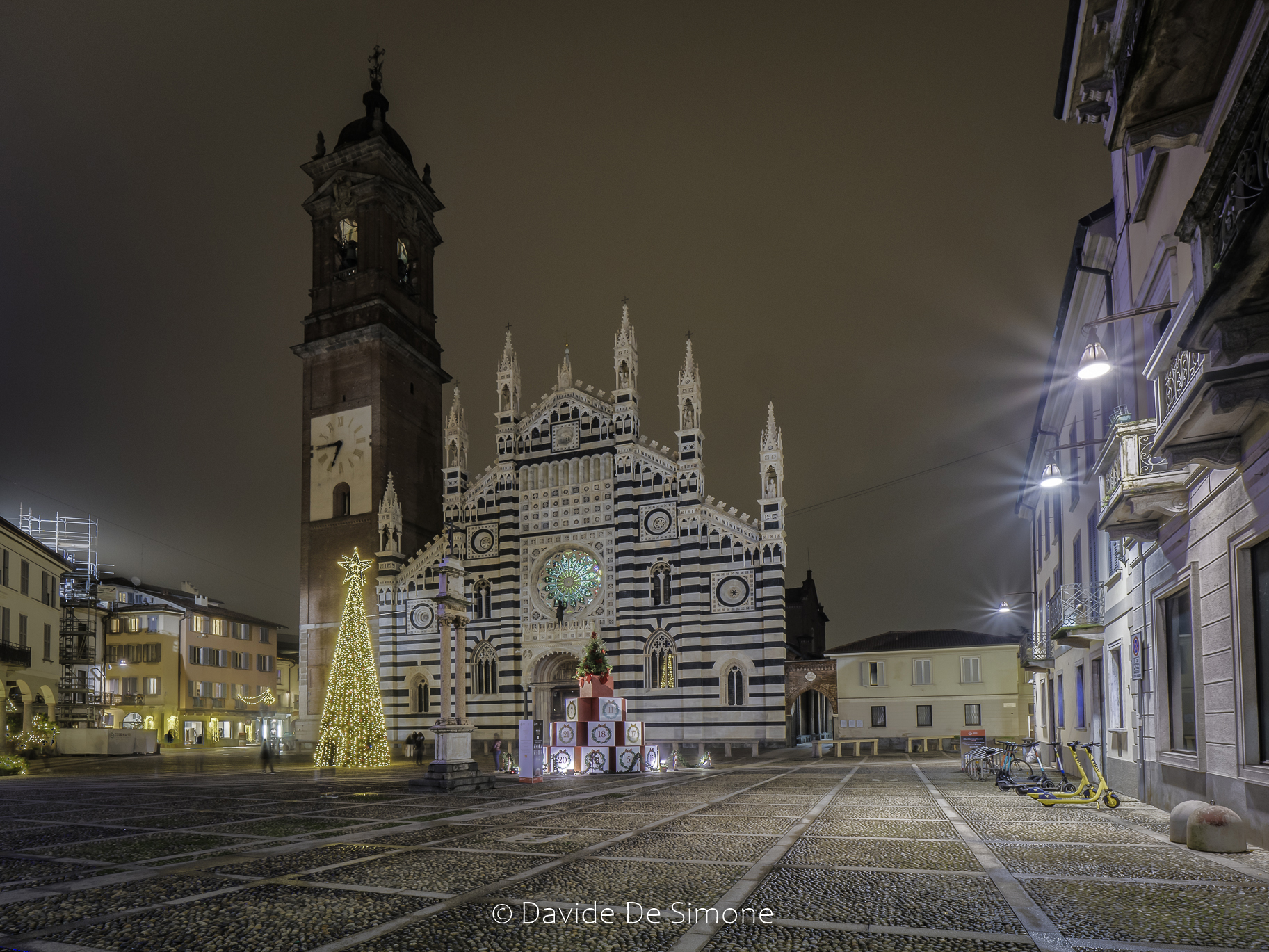 2020 sotto il Duomo uno strano Natale