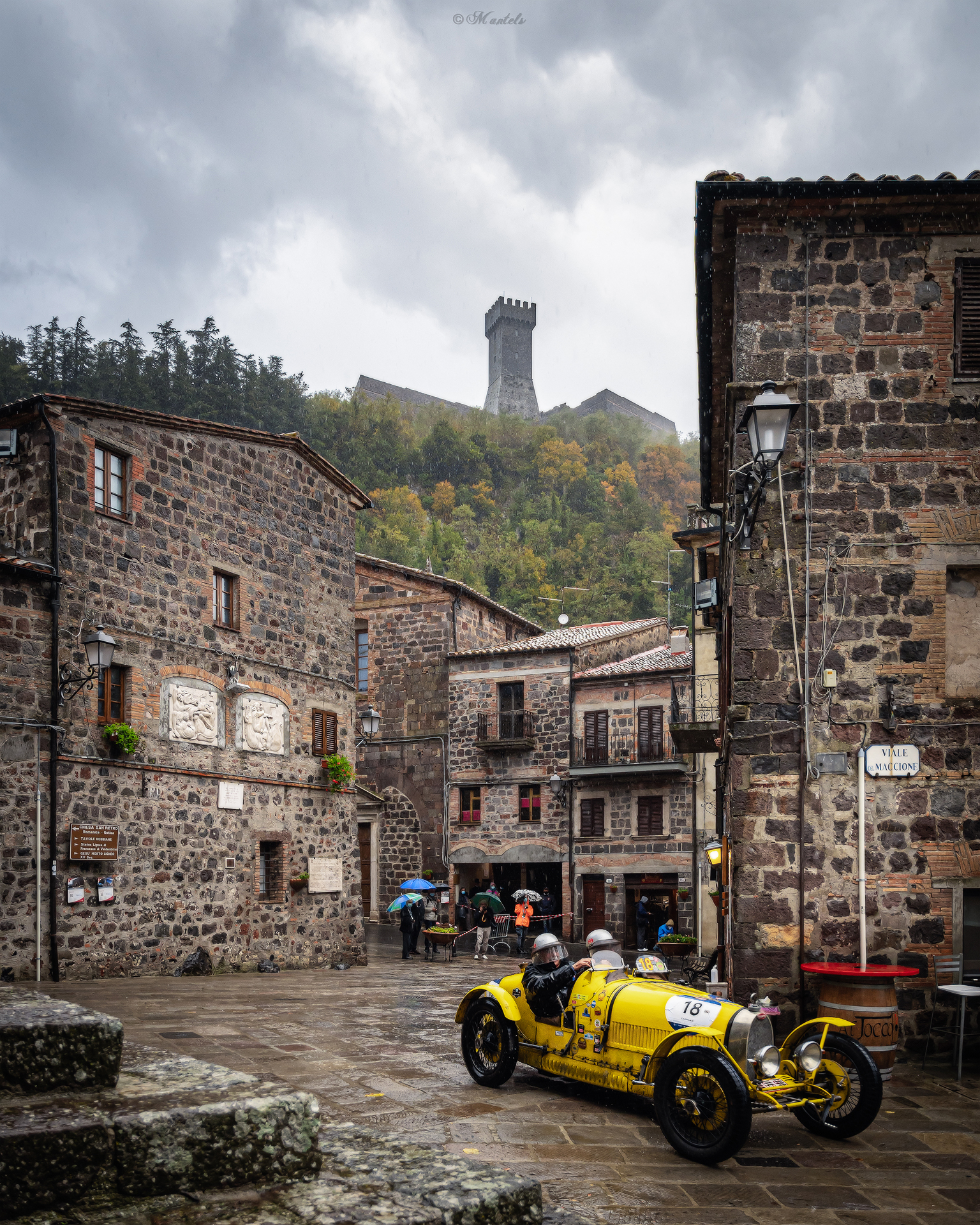 Bugatti through Radicofani