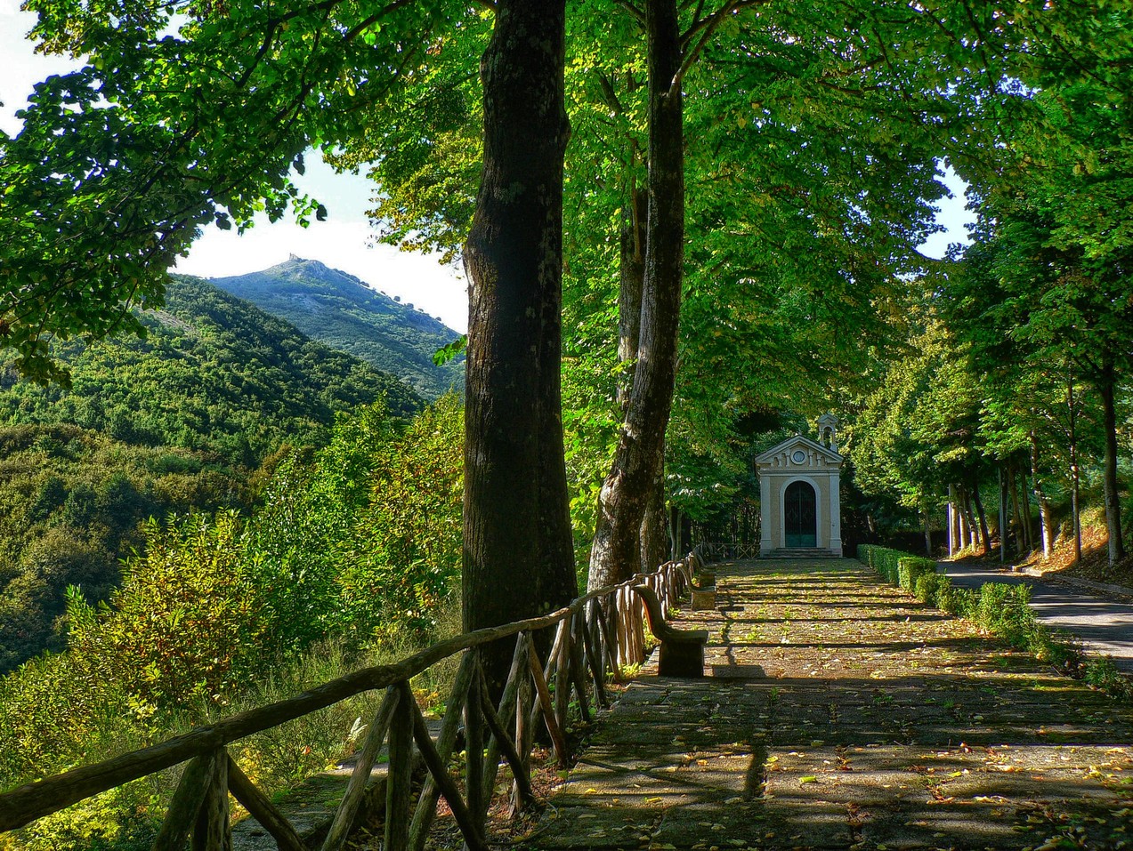 Parco della Forraina (Trecchina,PZ) e chiesa del Monte