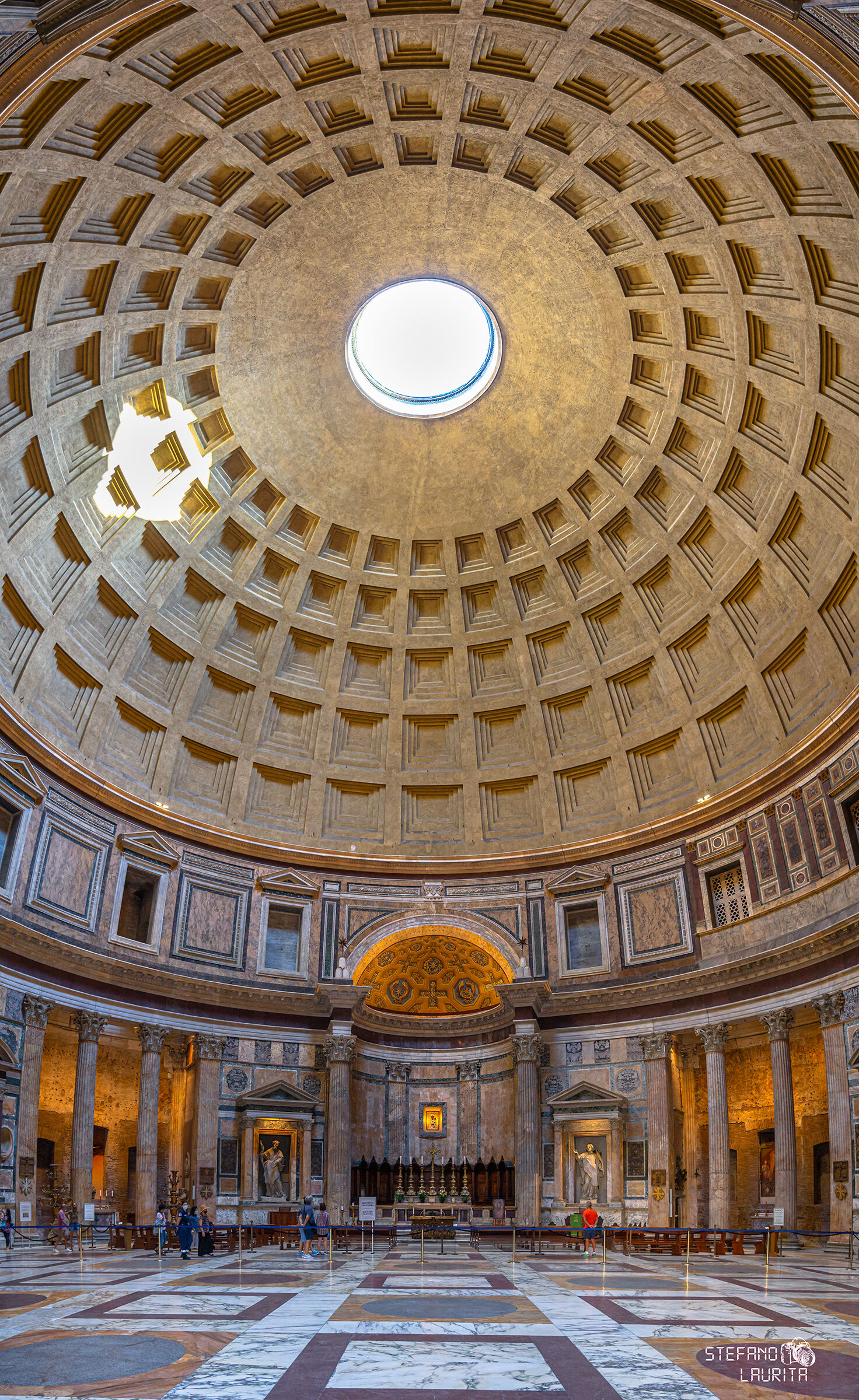 Pantheon, 124 .C.