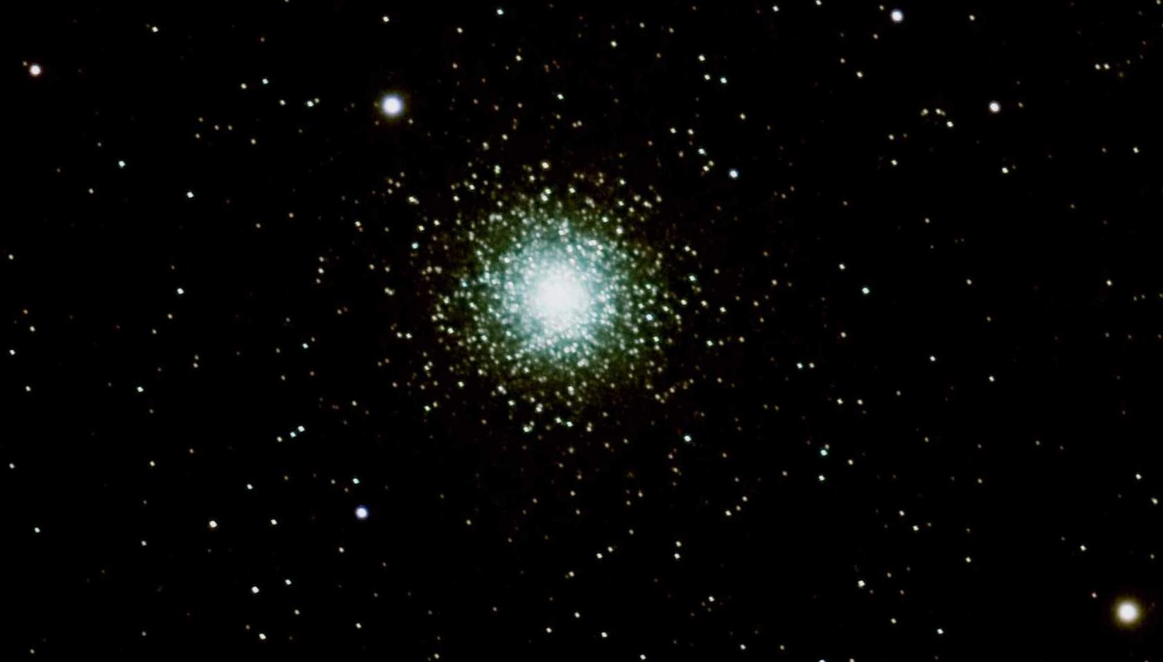 M15 Globular cluster,33,600 light years away