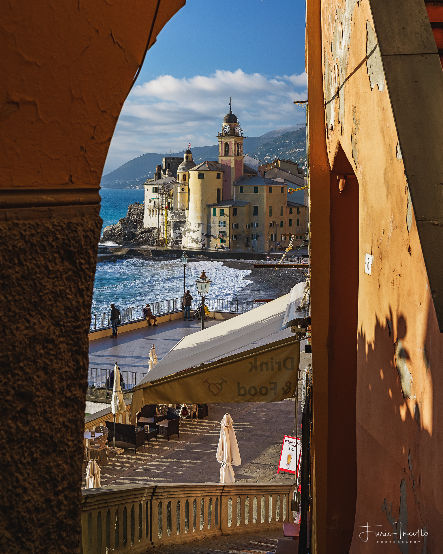 Camogli, scorcio a forma di vela