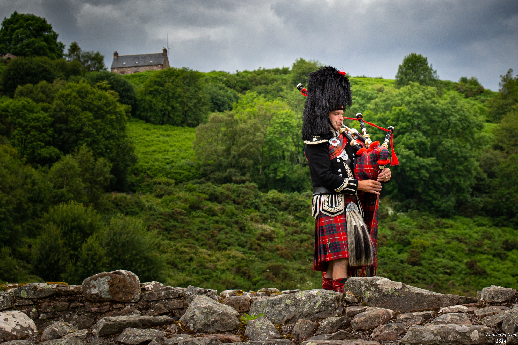 Loch Ness Bagpiper