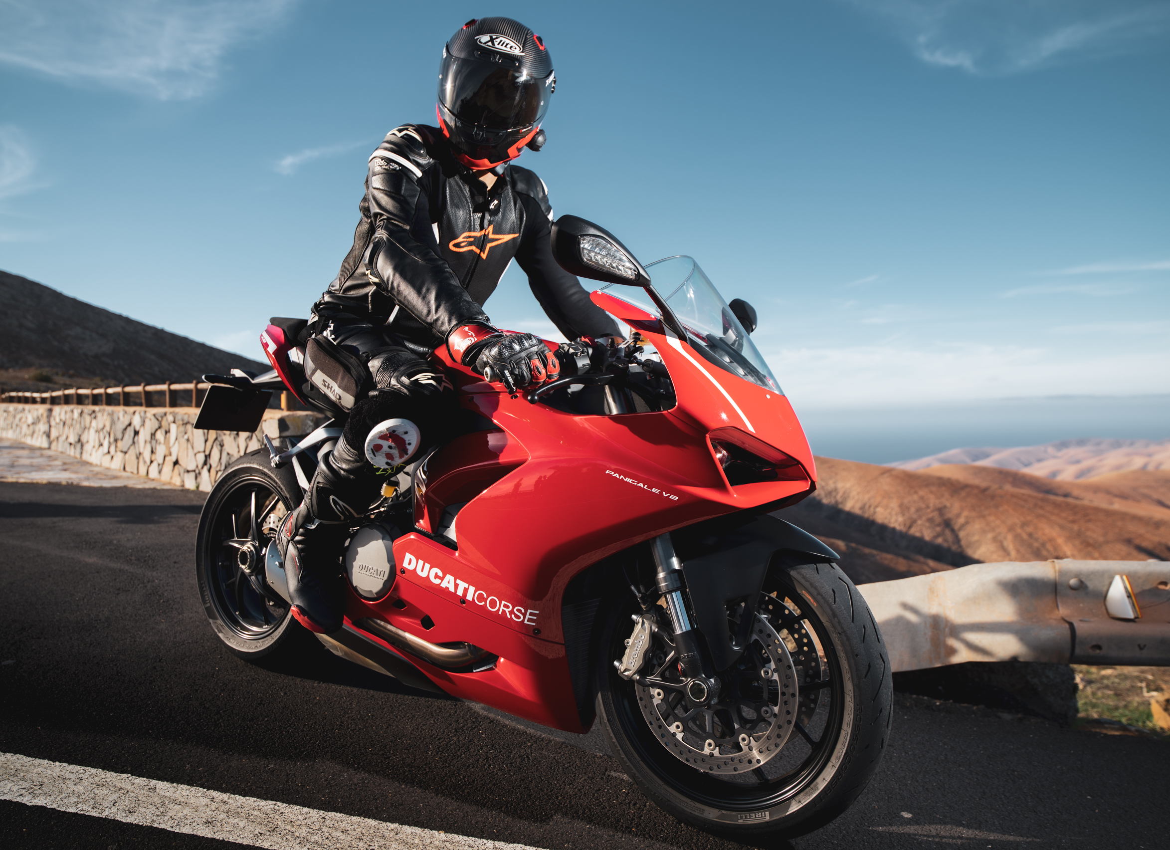 Panigale V2