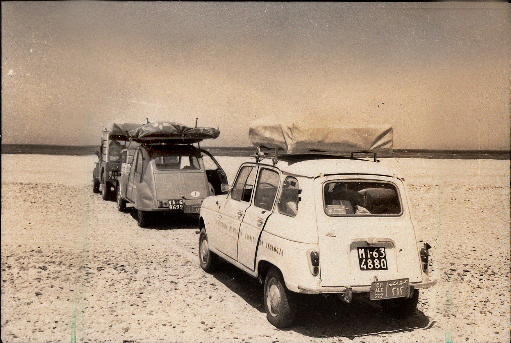 Azisa 1962 , Nile shore