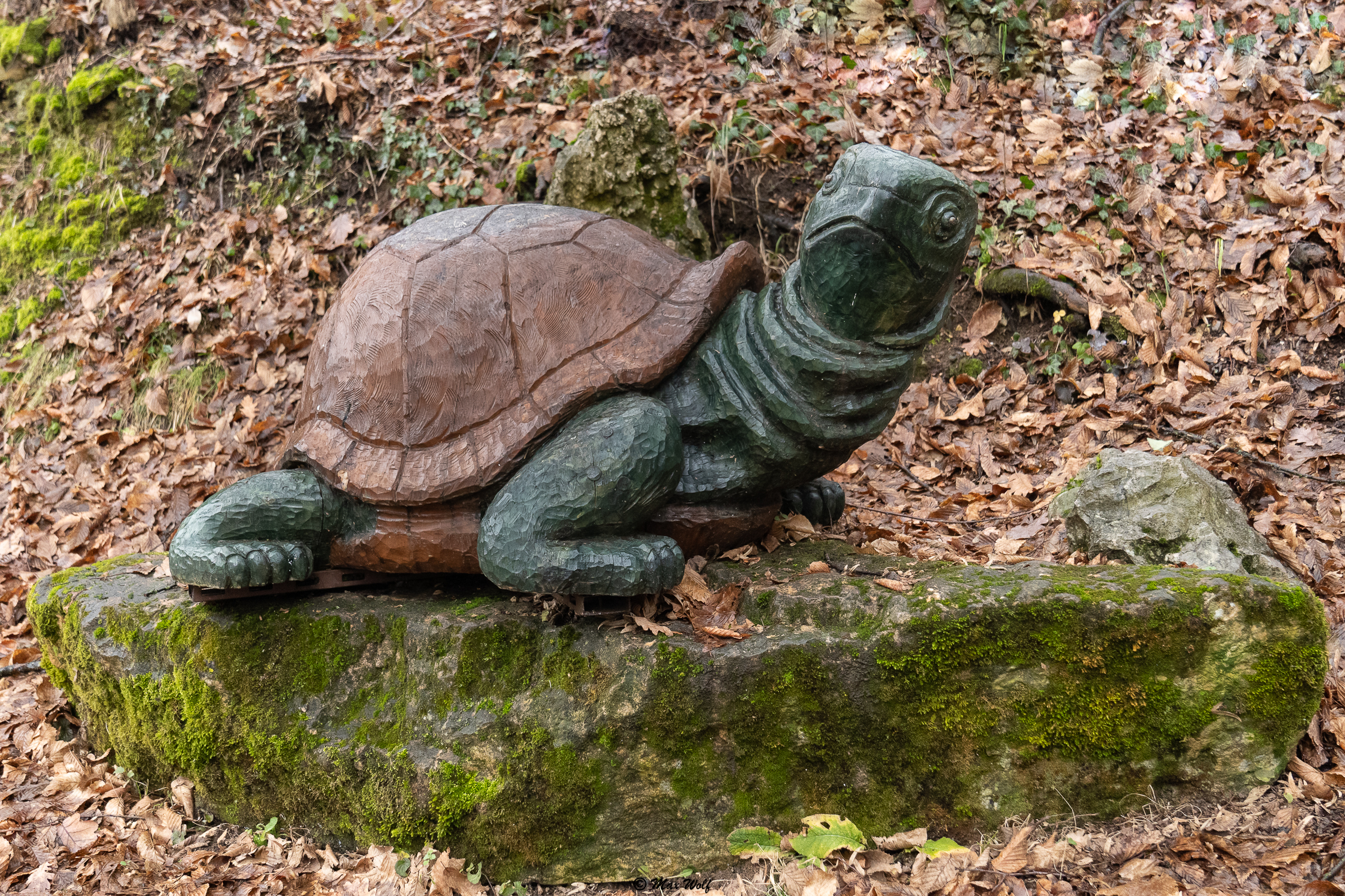 Wood sculpture 1