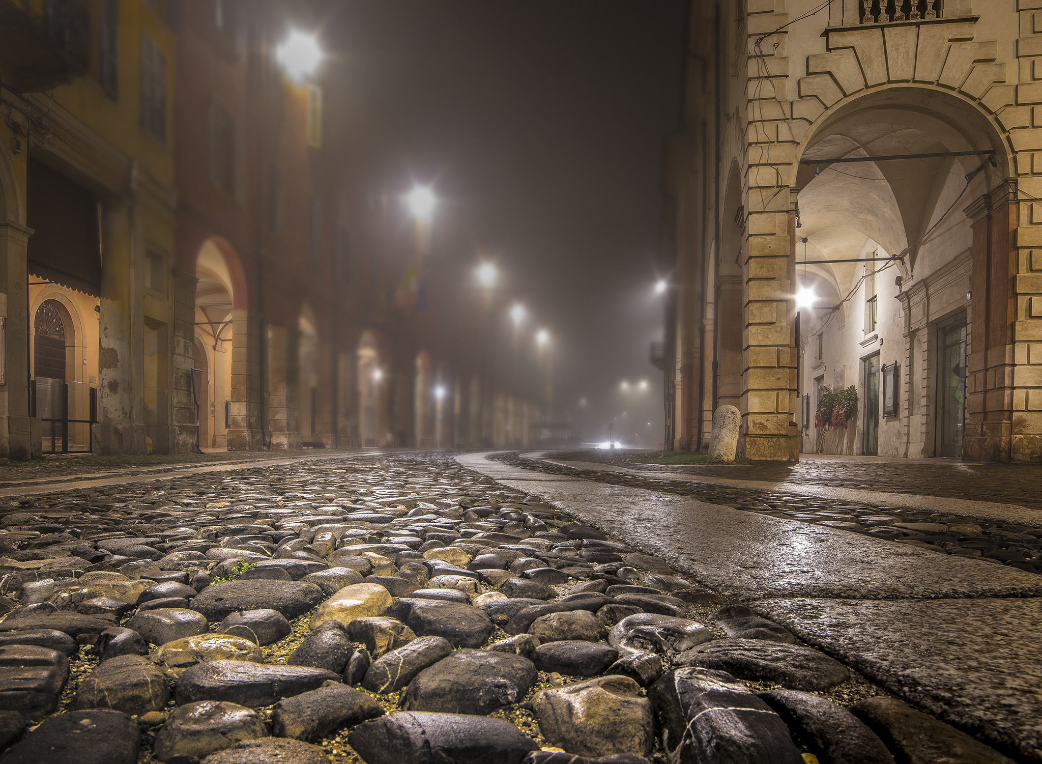 Chi lascia la strada vecchia per la nuova..............