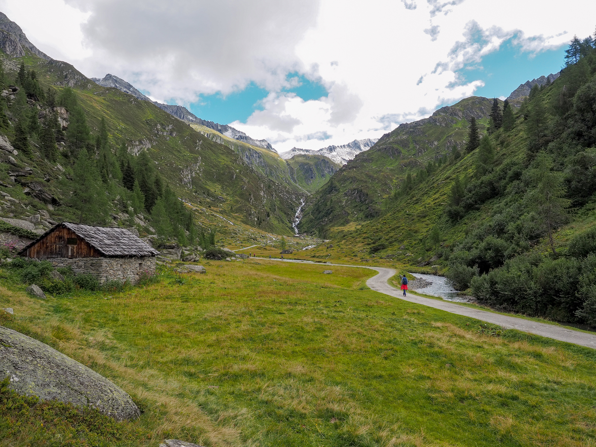 Towards enchanting destinations...