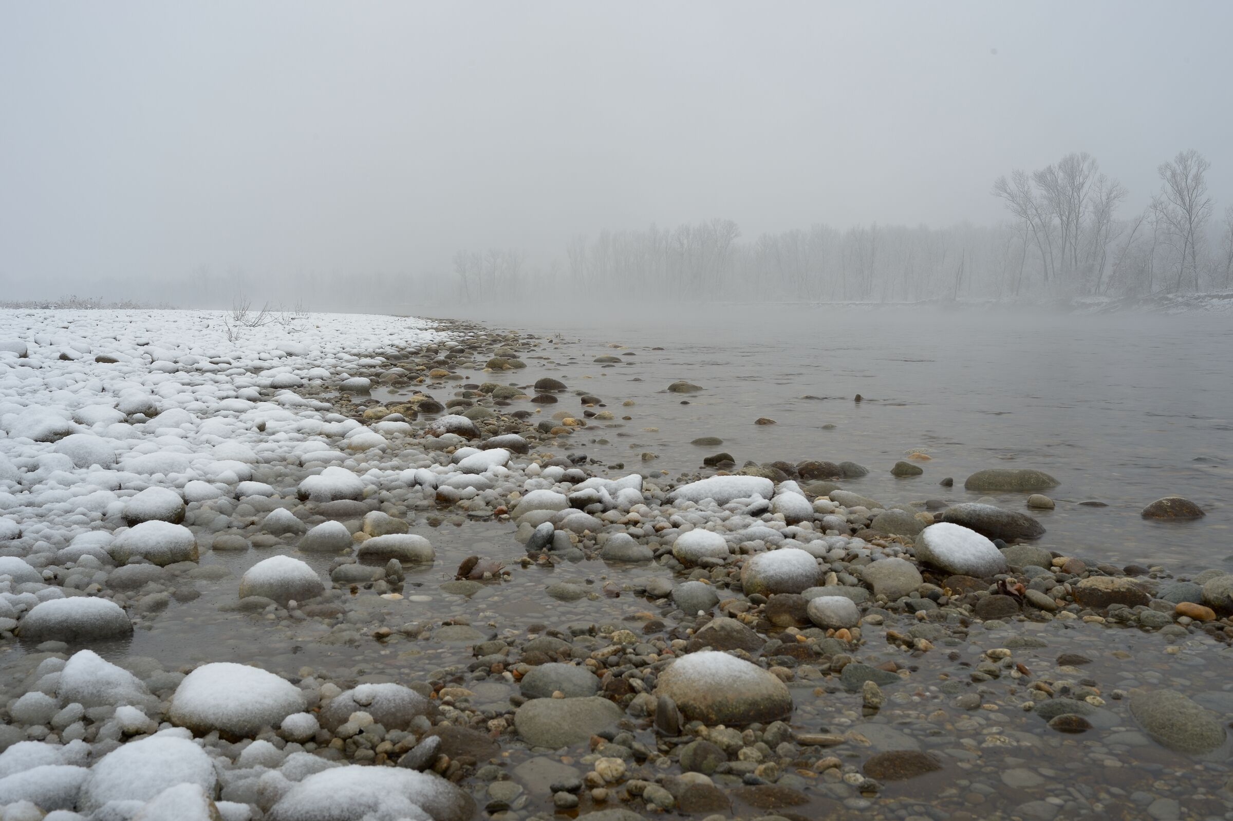 Ticino, piccola nevicata
