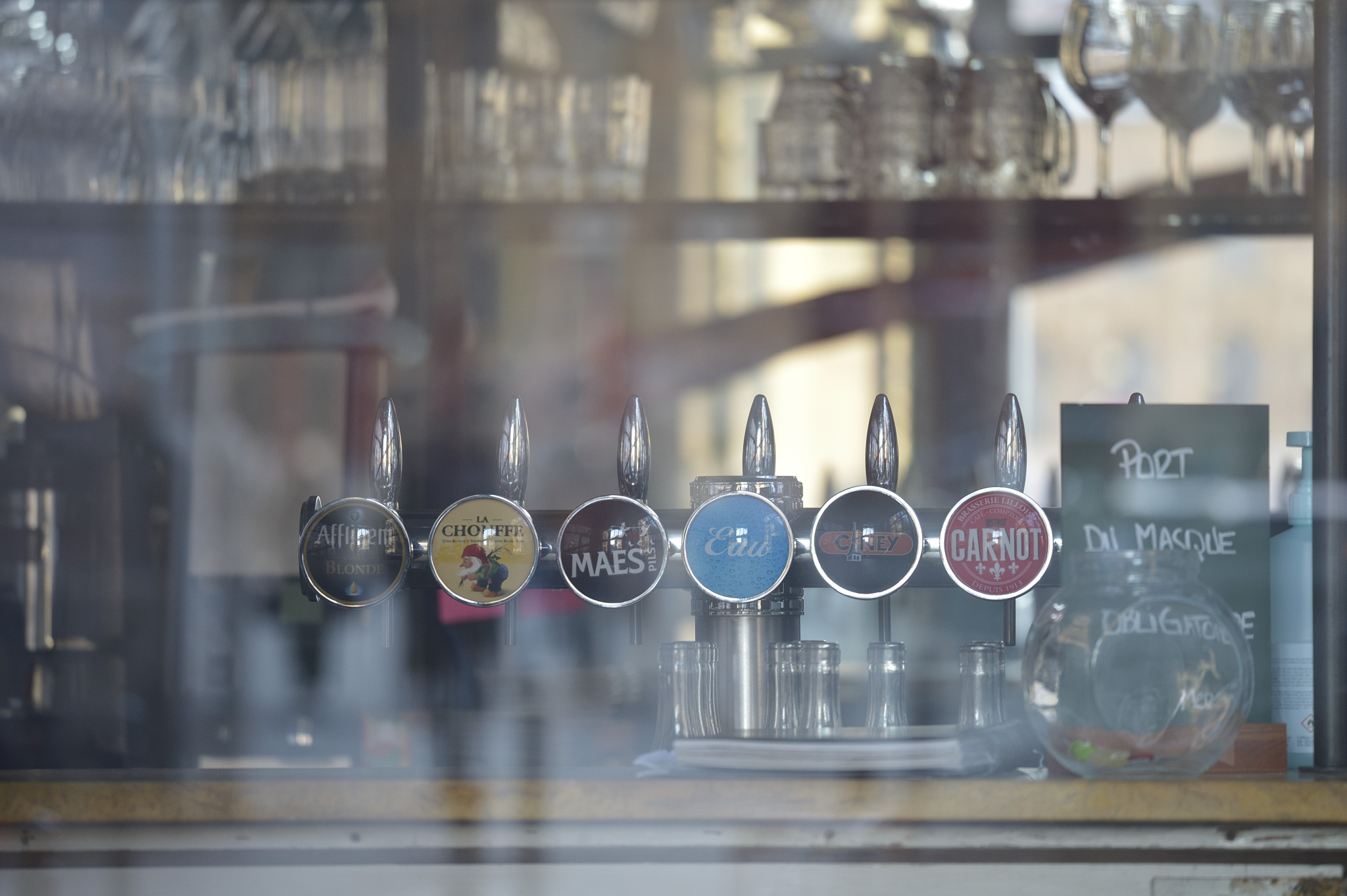 Le maschere per il viso sono obbligatorie