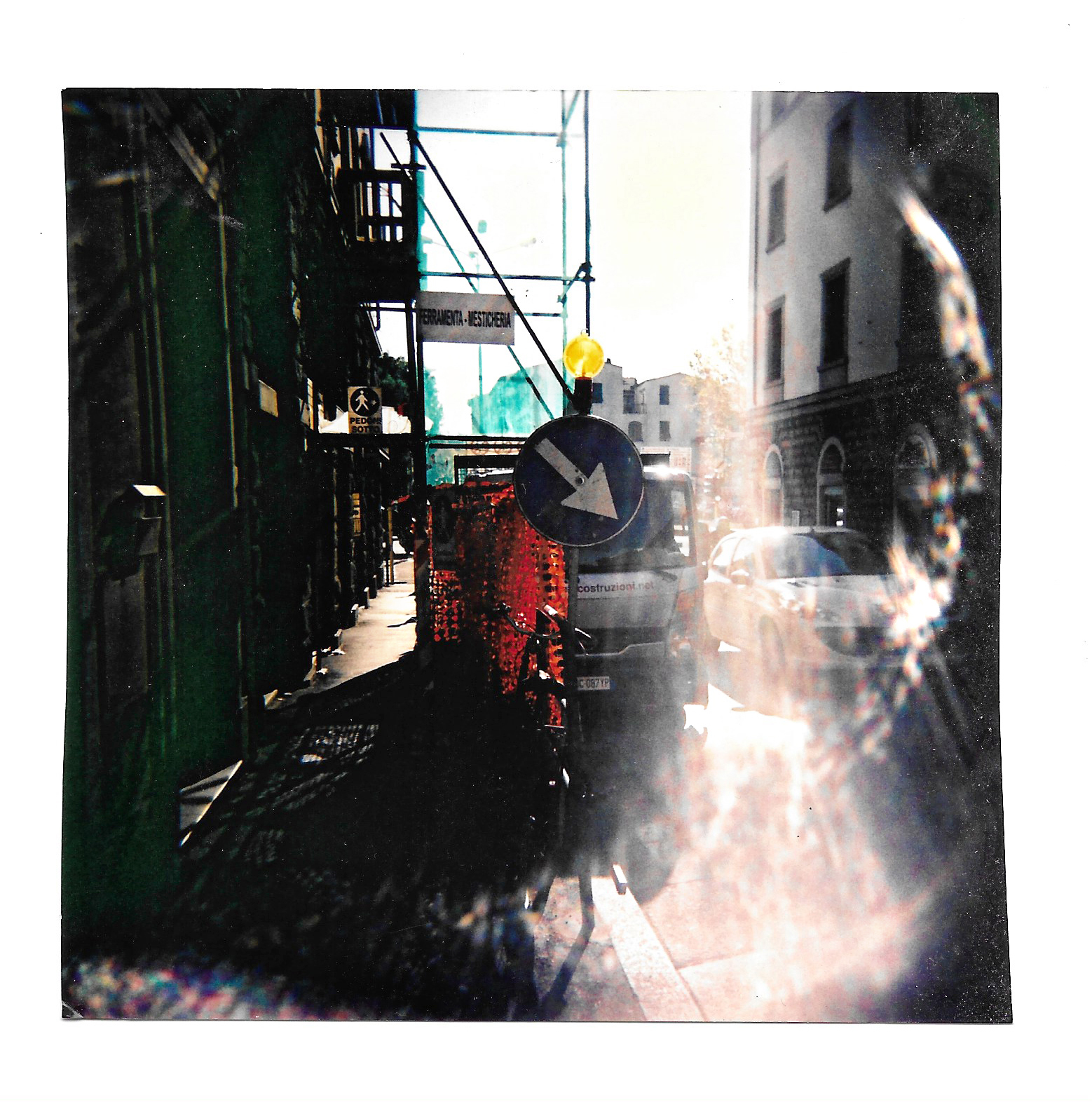 Men at work - Holga