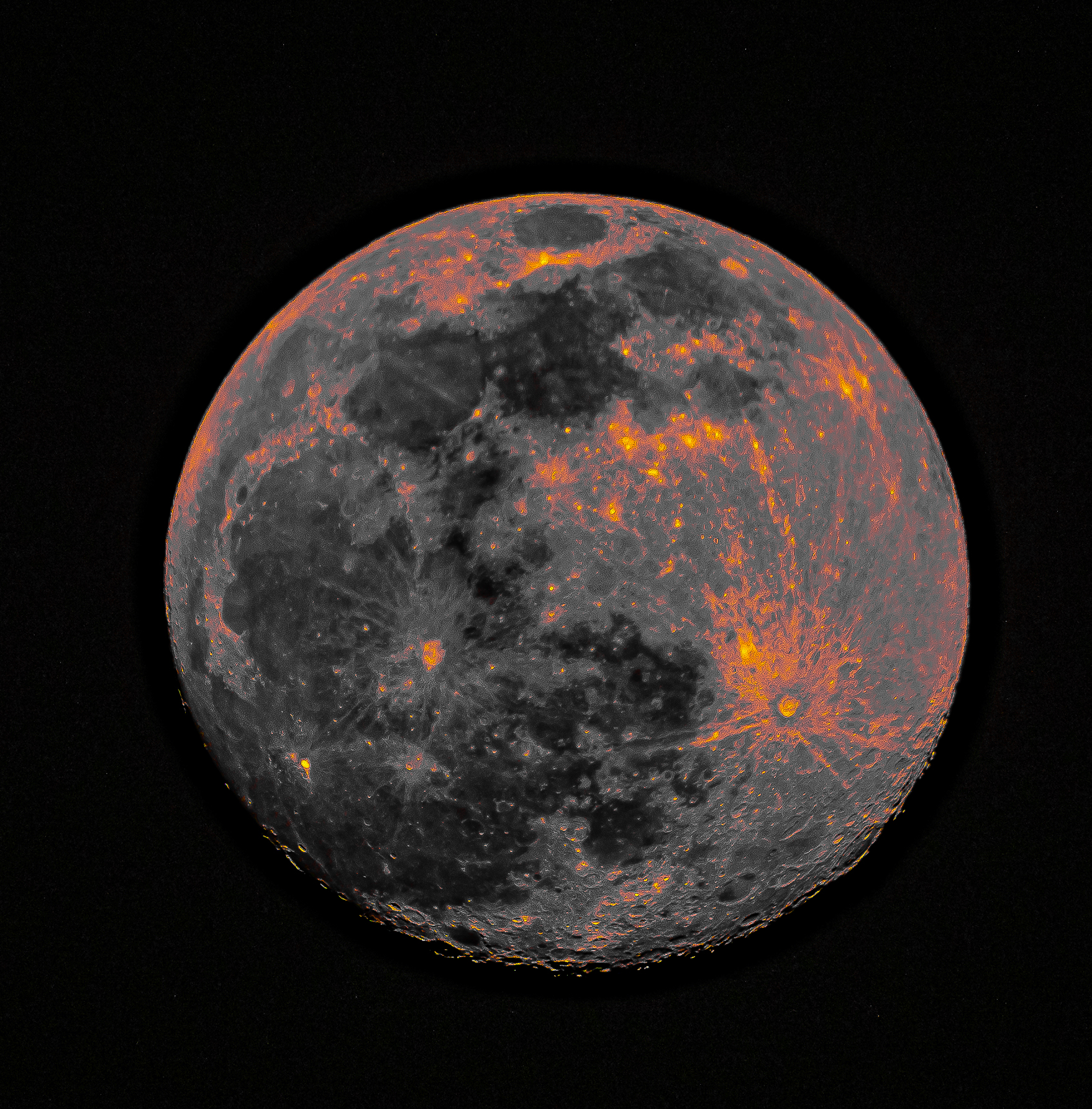 La Luna si è accesa