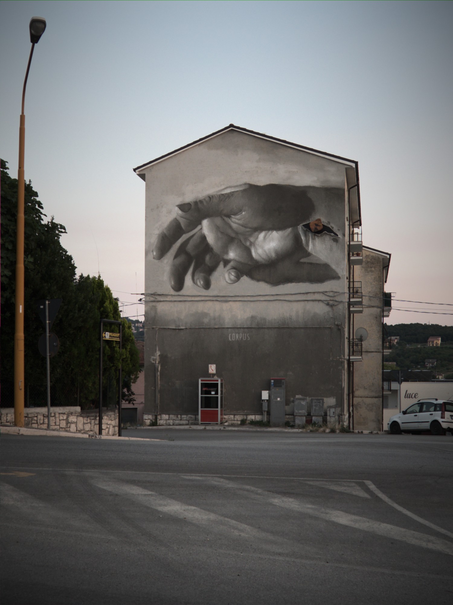 Il dolore delle periferie