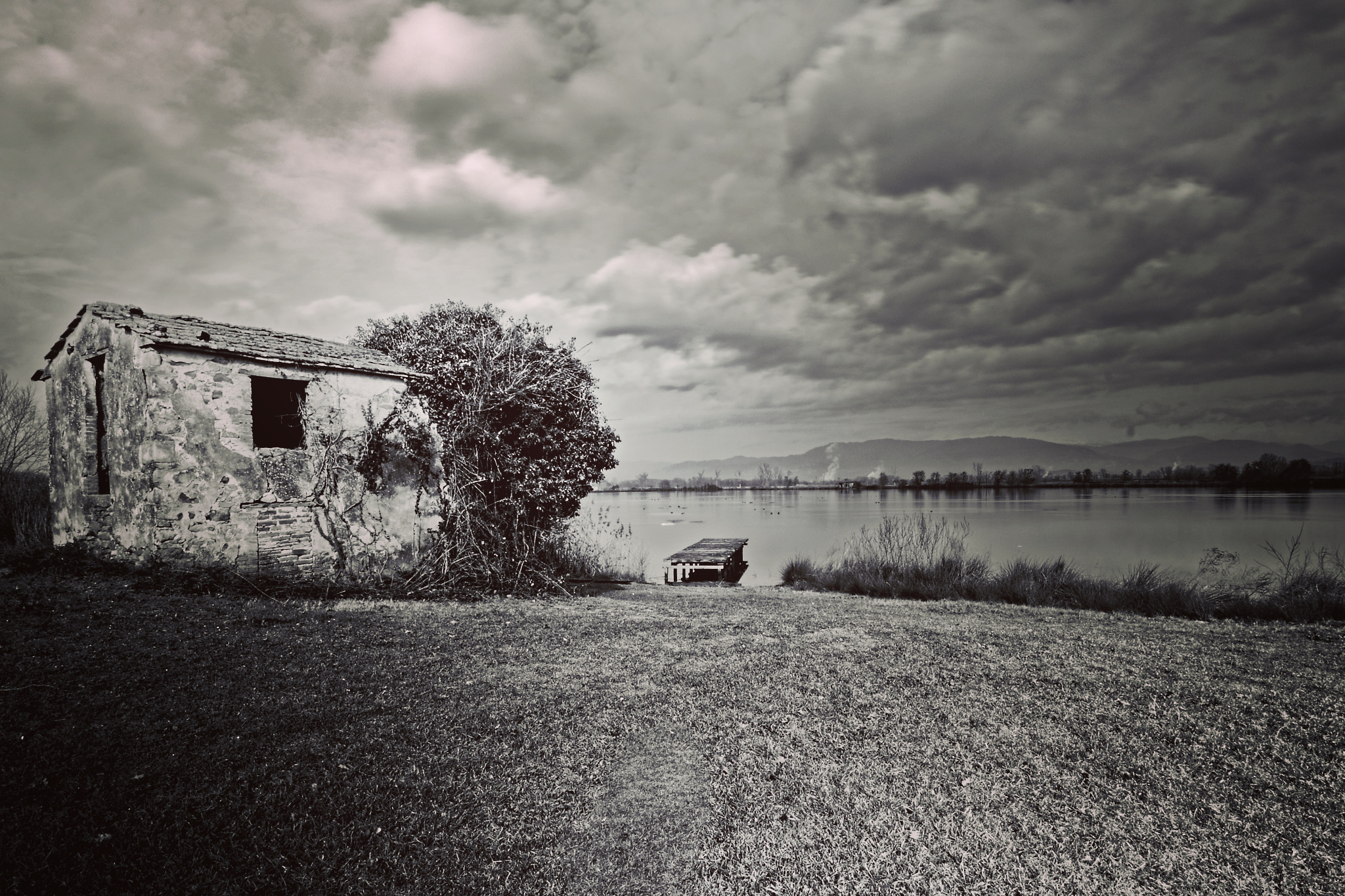 Monochromatic Lake
