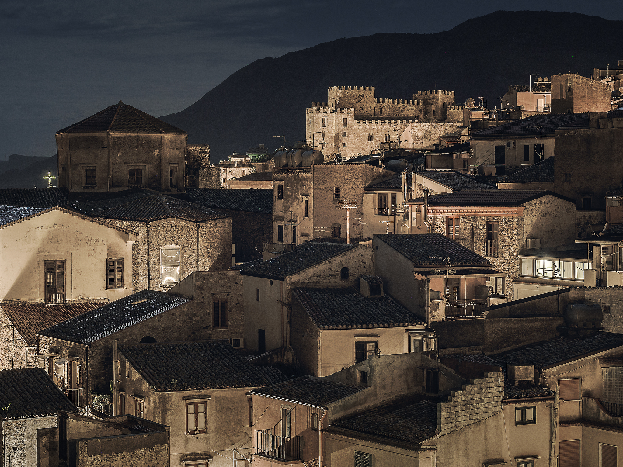 Caccamo by night