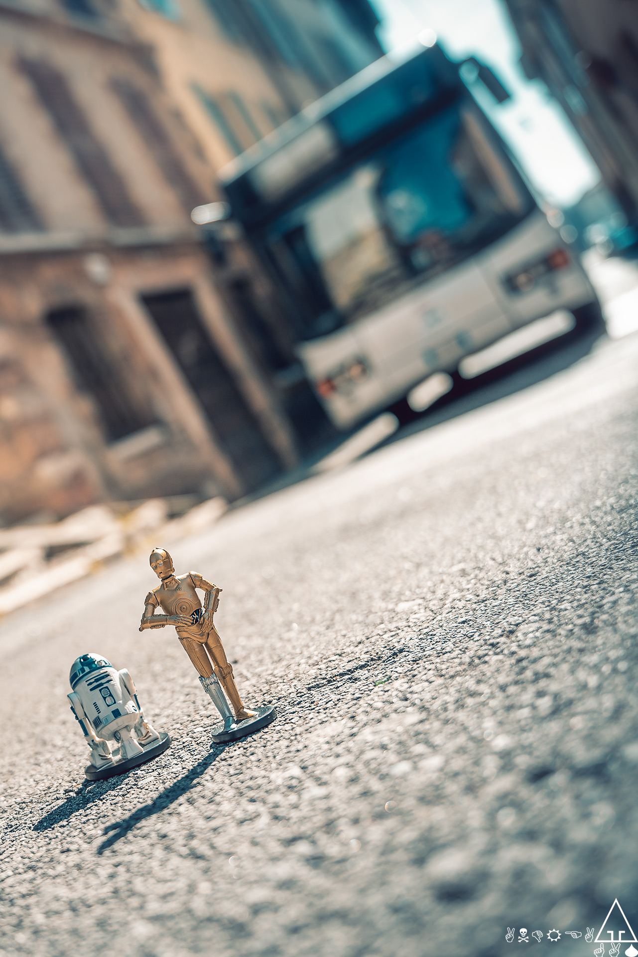 Reckless droids cross the road careless de
