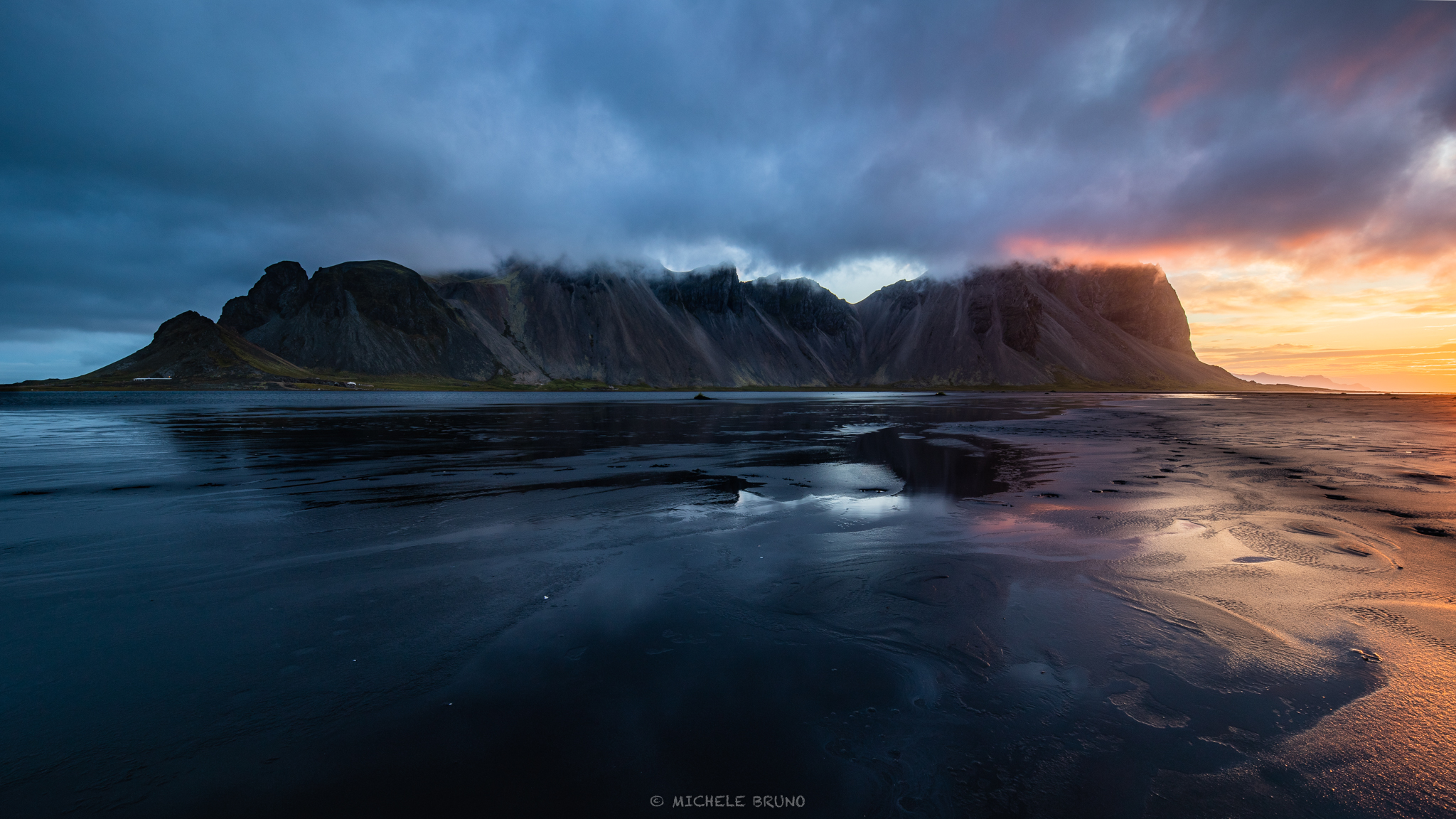 August 2020 - Vestrahorn at sunrise