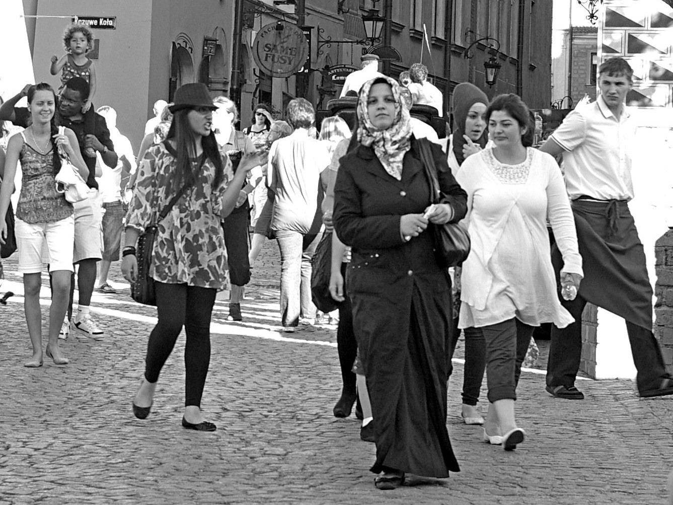 The Past Time/street