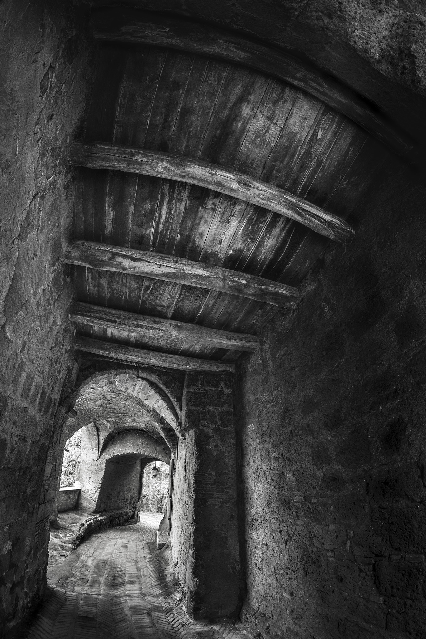 Montecalvello (VT), access tunnel to the castle