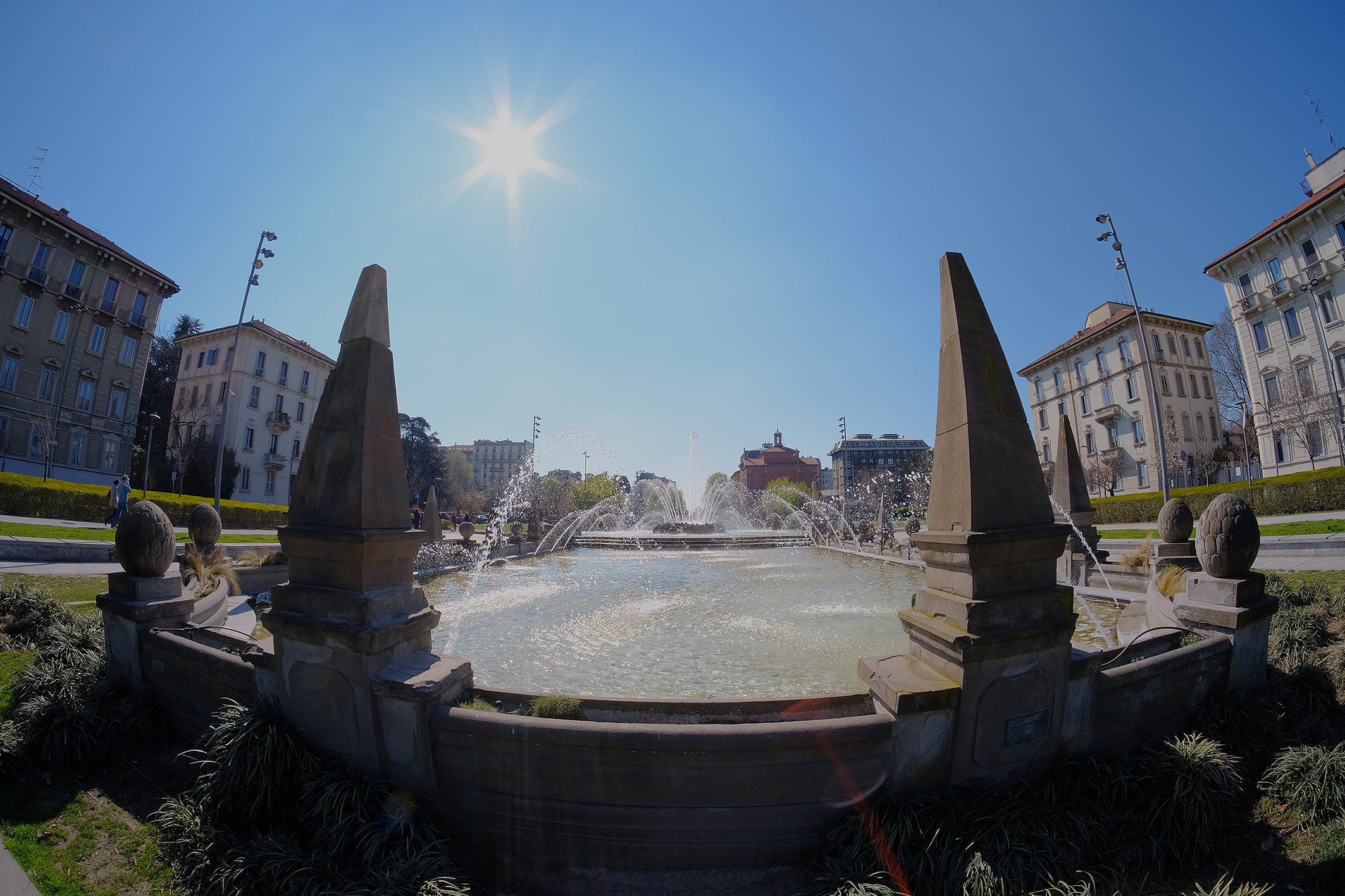 Samyang 8mm. f:2,8 controluce