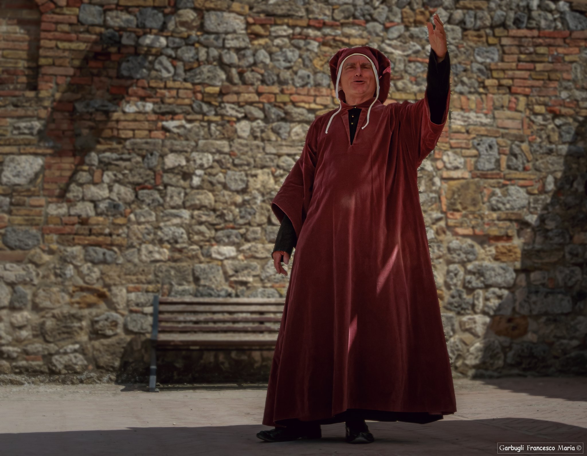 In the middle of the cammin of our lives