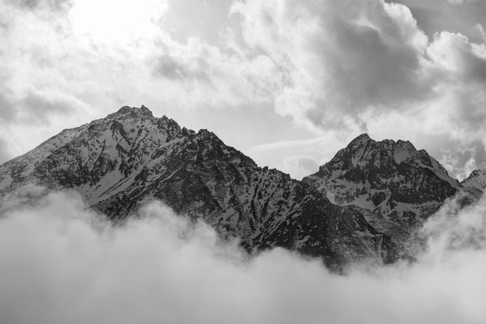 Between mountains and clouds
