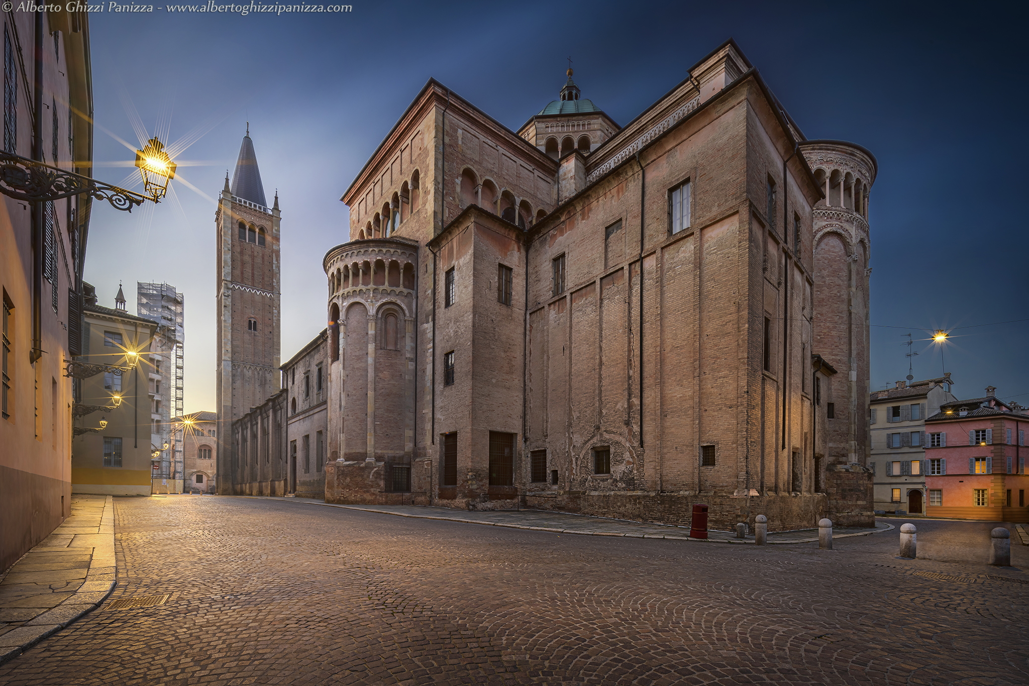 Il Duomo da Via Cardinal Ferrari