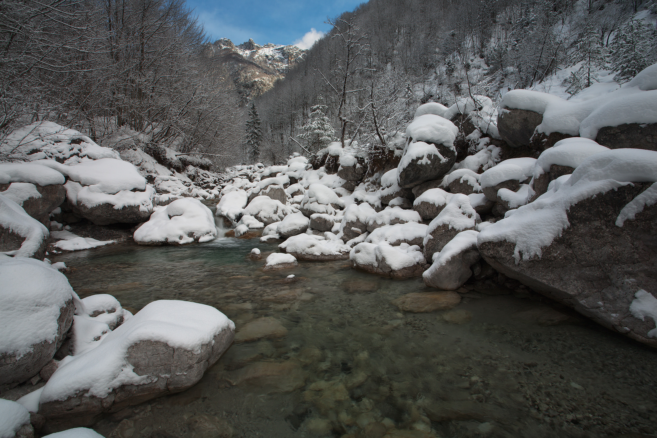 Rio innevato