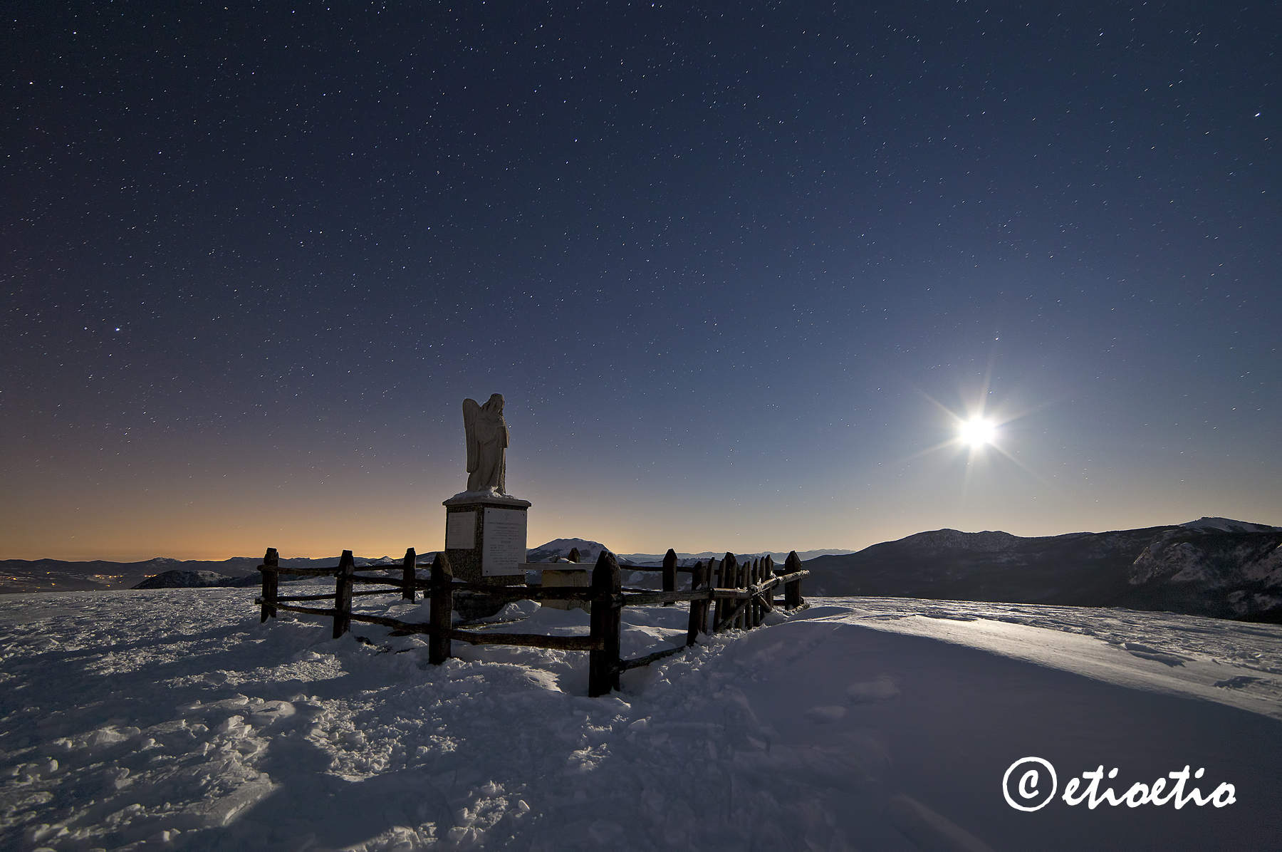 Crociglia moon, stars & angels