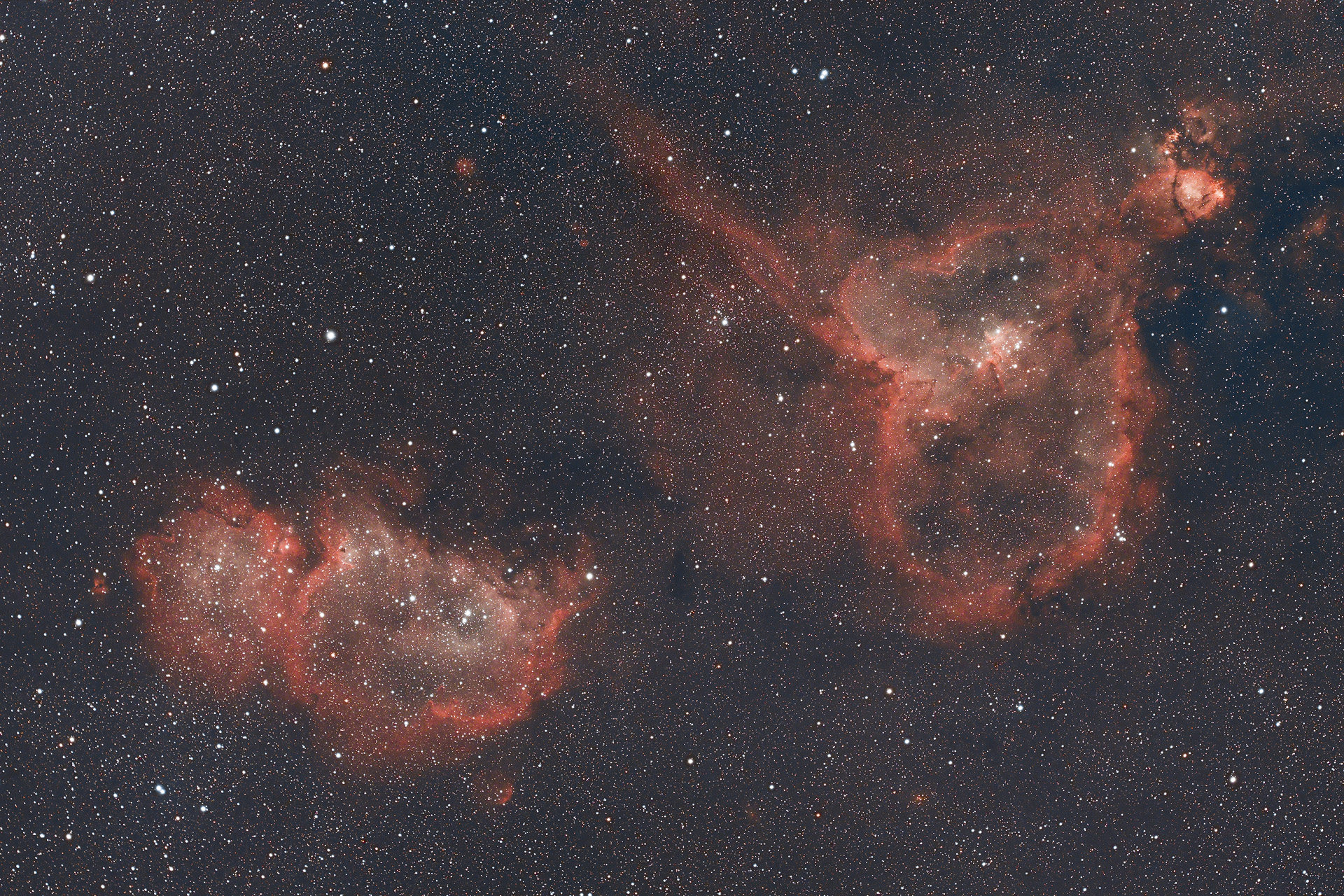 Largo campo sulle nebulose Anima e Cuore