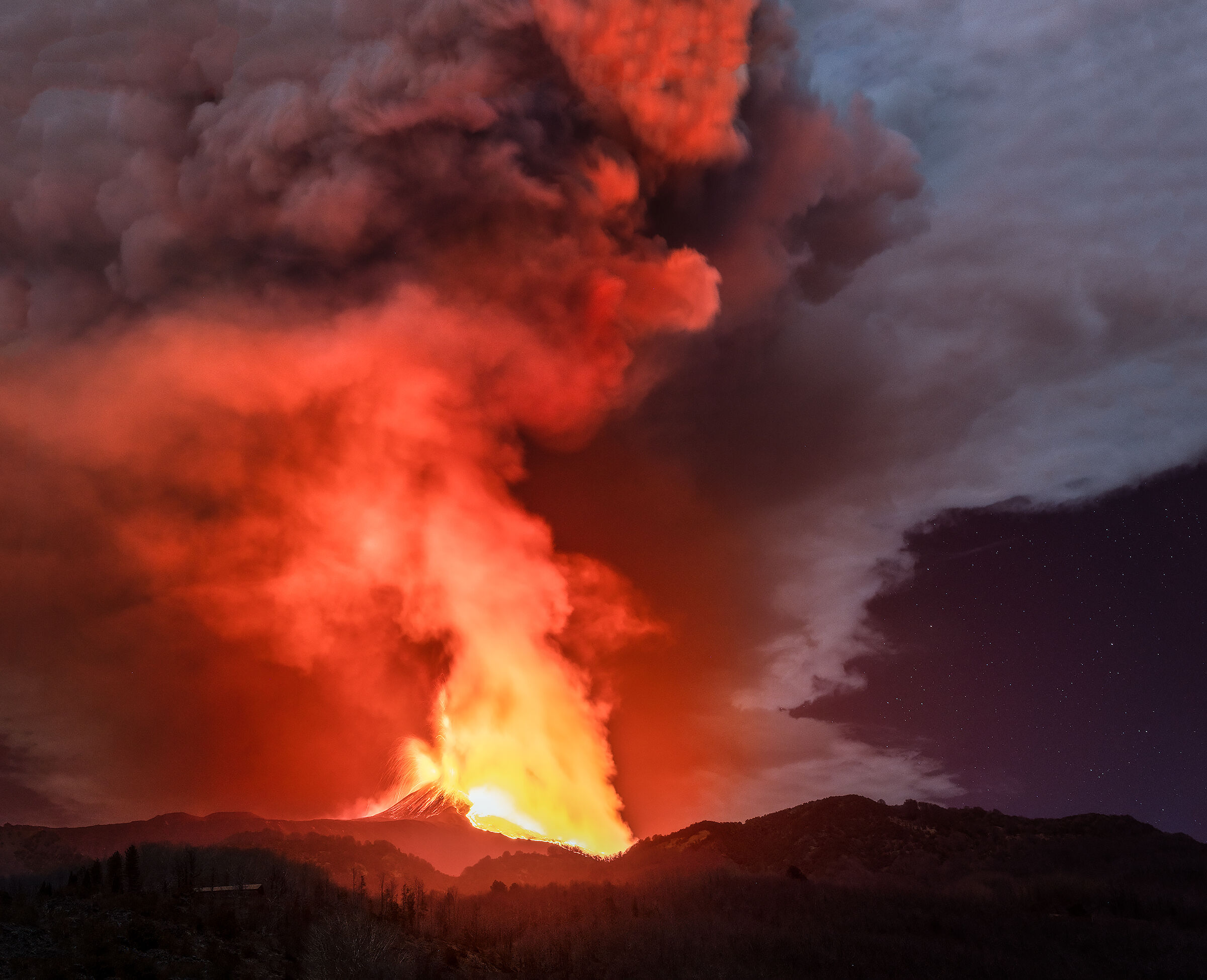 Faccia a faccia con Efesto