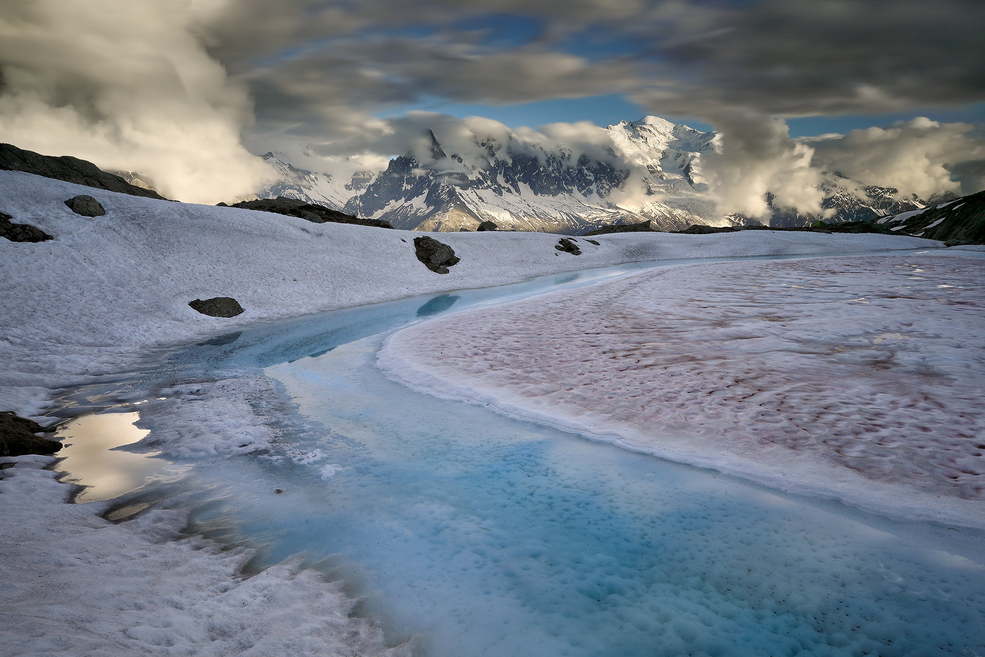 Thaw at Lake Chéserys