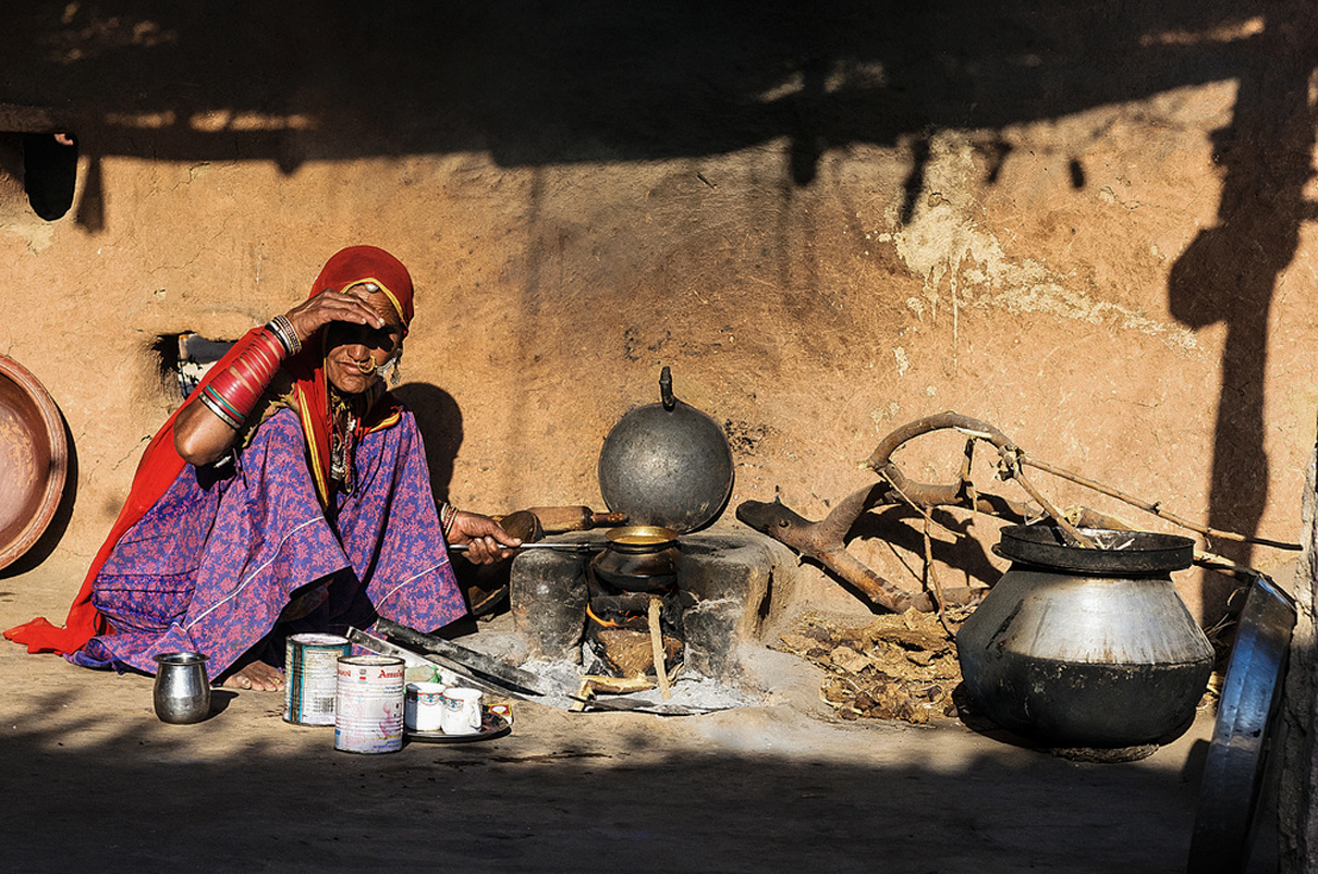 tea time waiting for guest