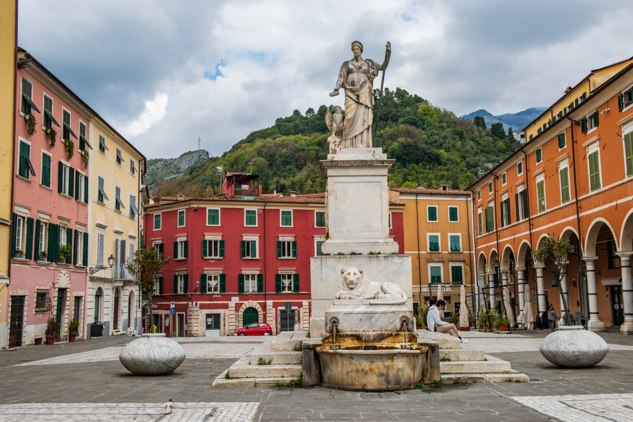 Carrara Piazza Alberica