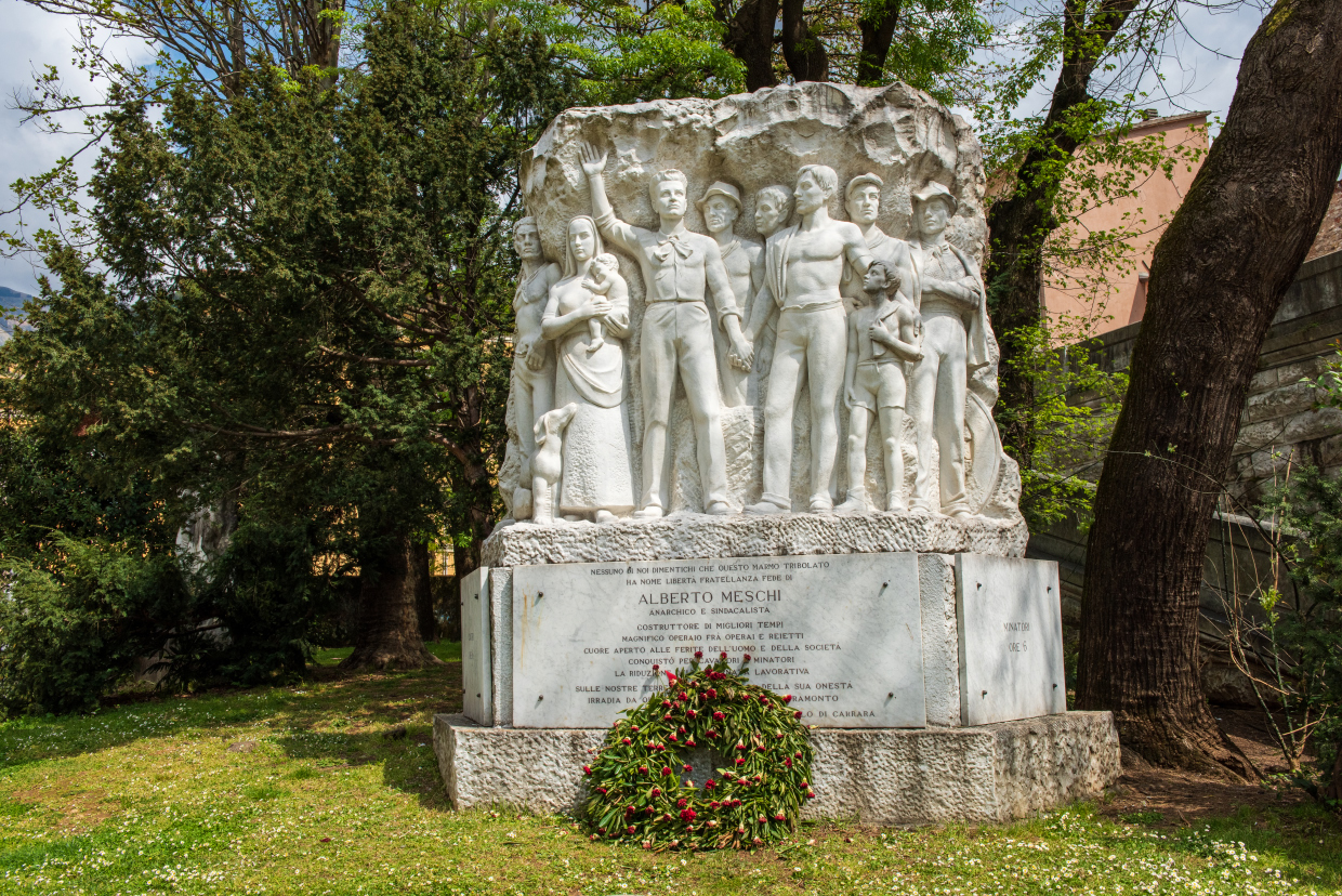 Carrara Piazza Academia