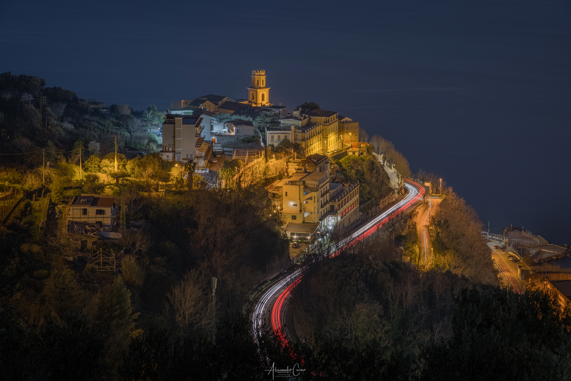 Borgo di Pozzano at night