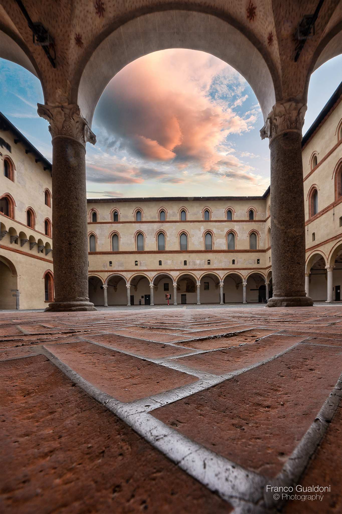 Cortile della Rocchetta