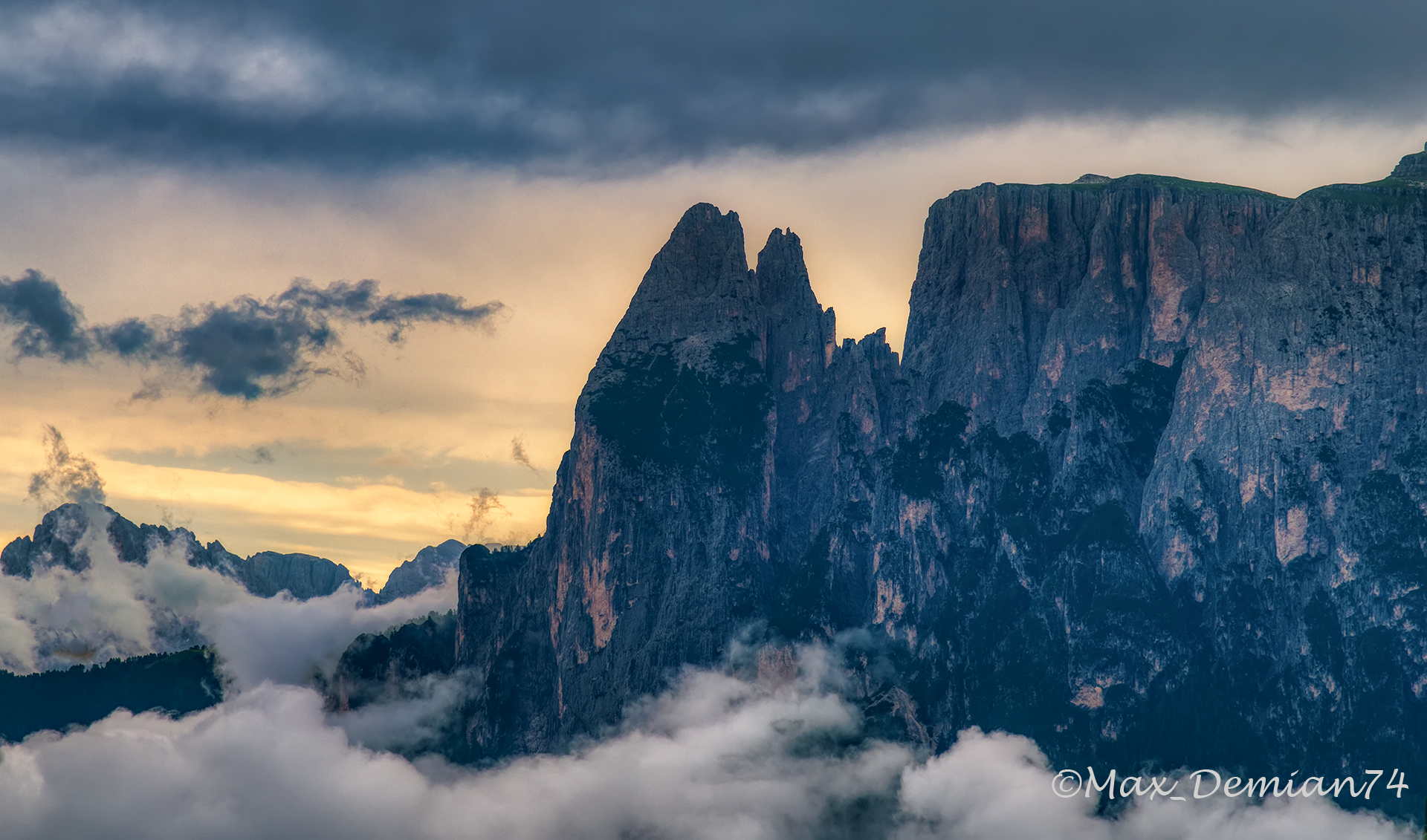 Alba sul massiccio dello Sciliar