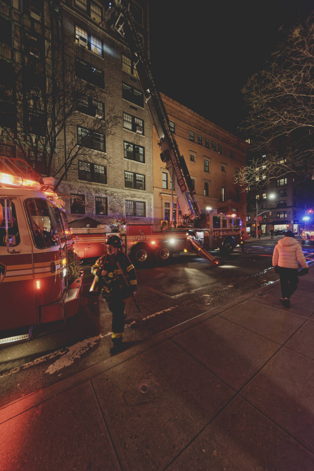 FDNY_Tower Ladder 13