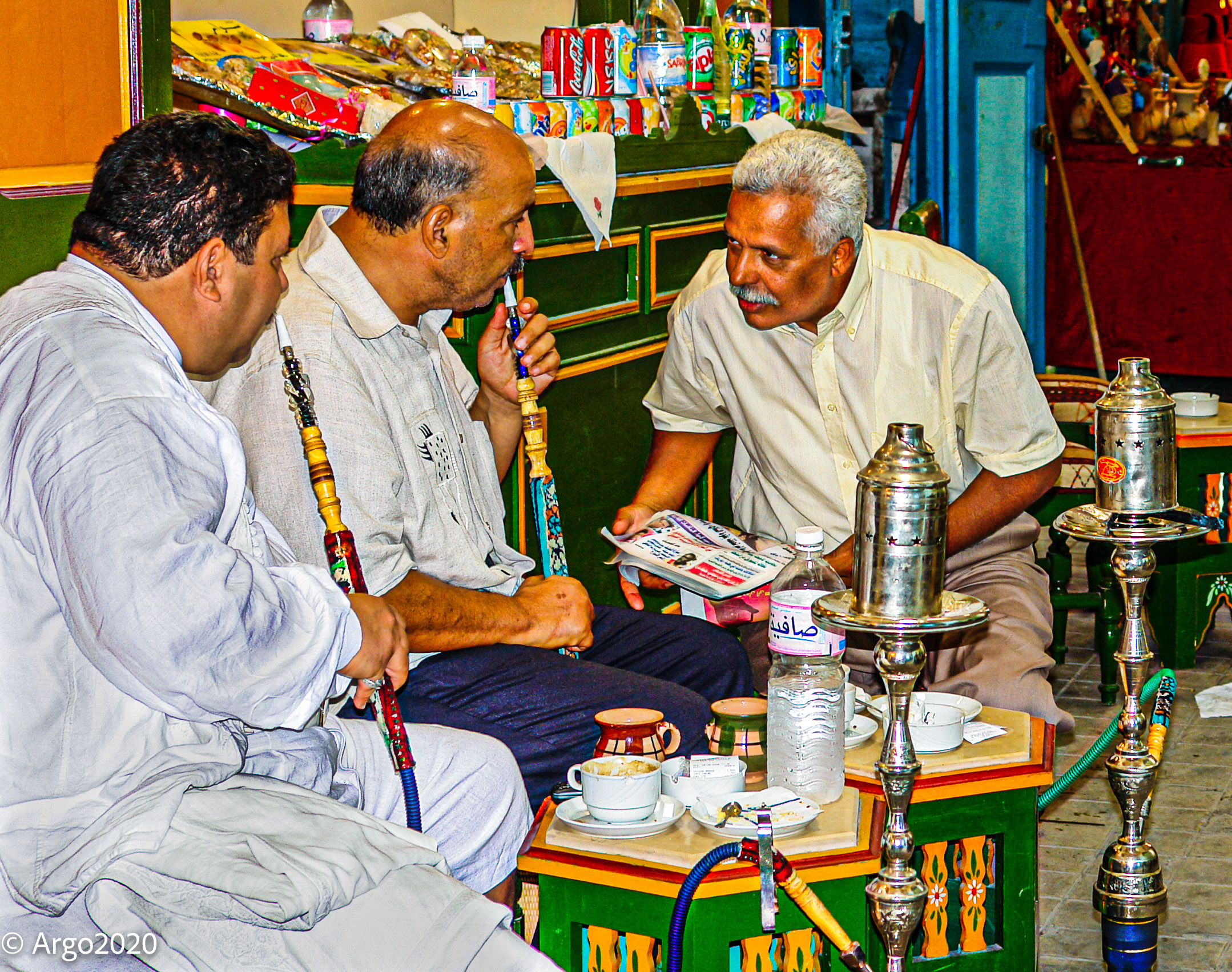 Colazione & narghilè
