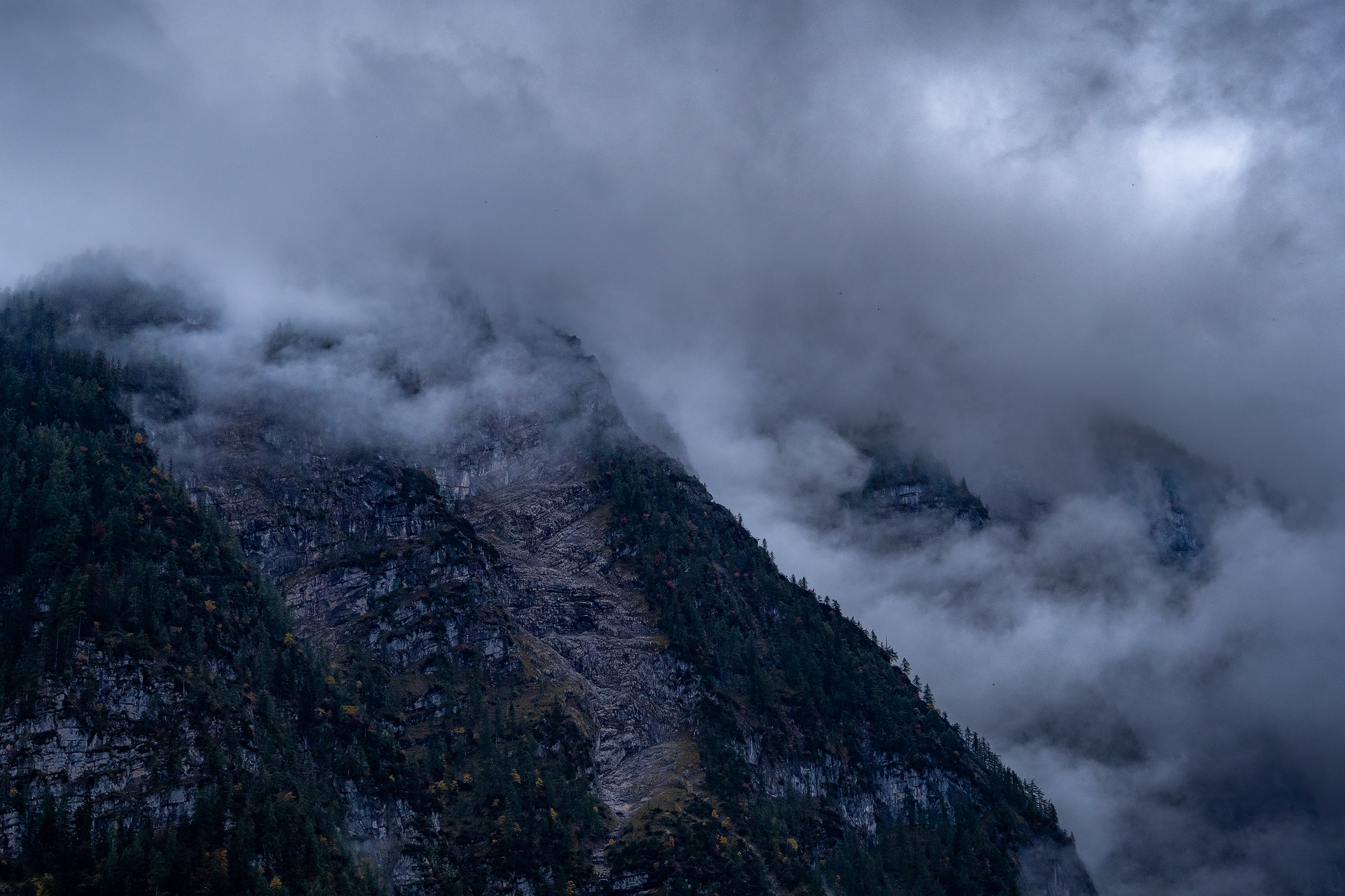 Clouds over Halstatt