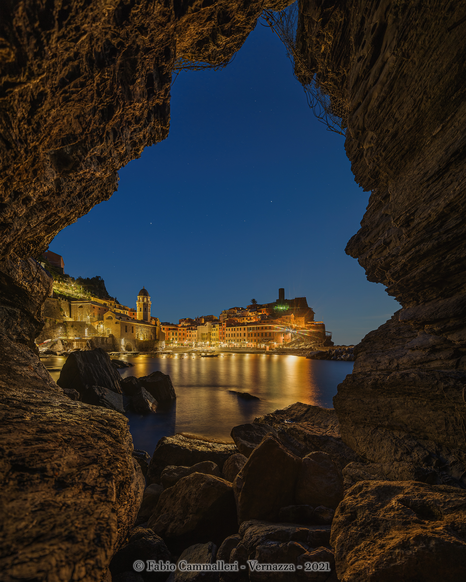 Vernazza Grotta Multi notturna