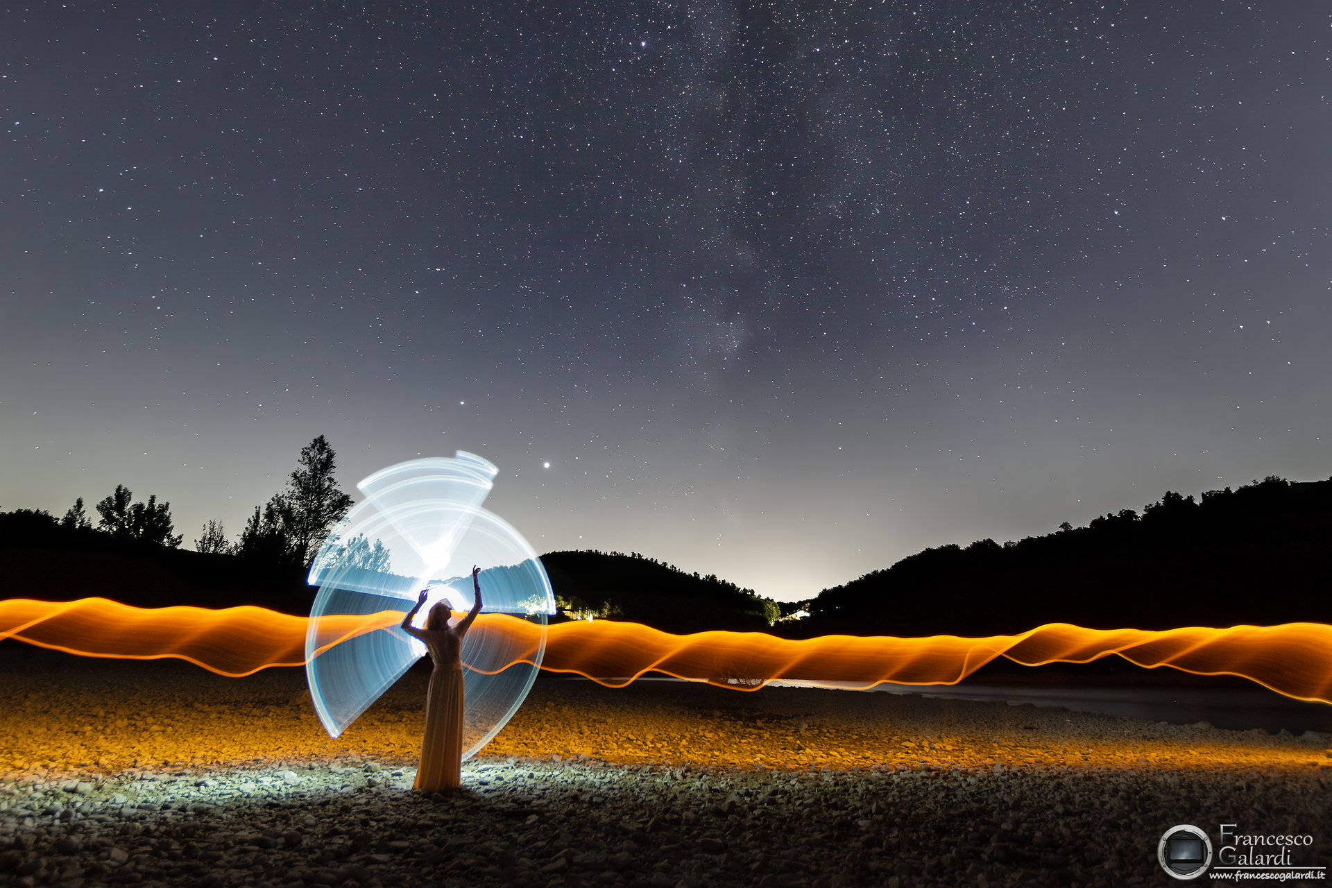 Lightpainting al Lago di Bilancino