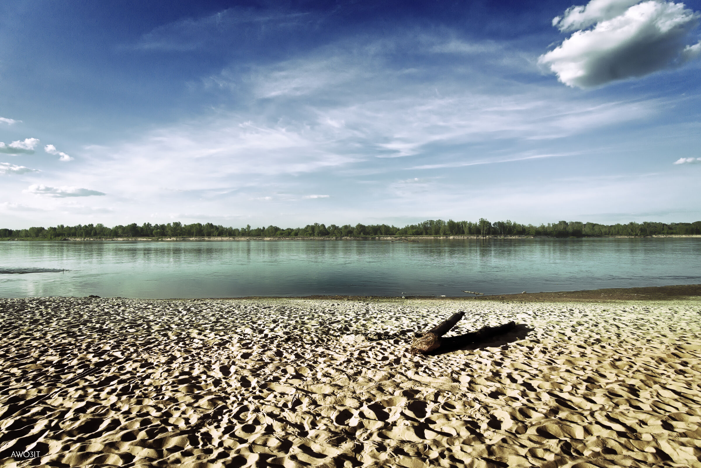 Plaza na Wisla(Beach on the Farh)