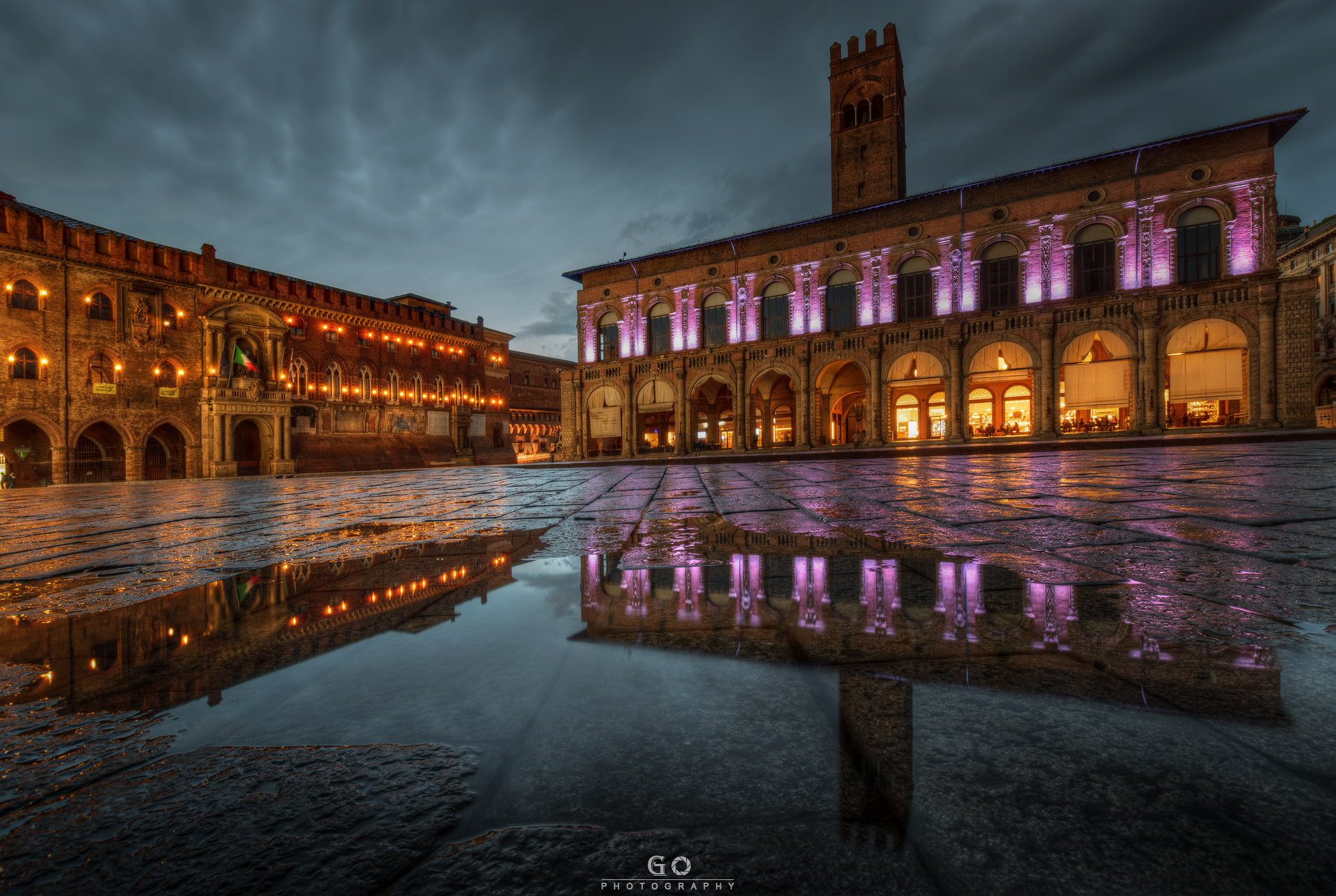 Piazza Maggiore, Bologna
