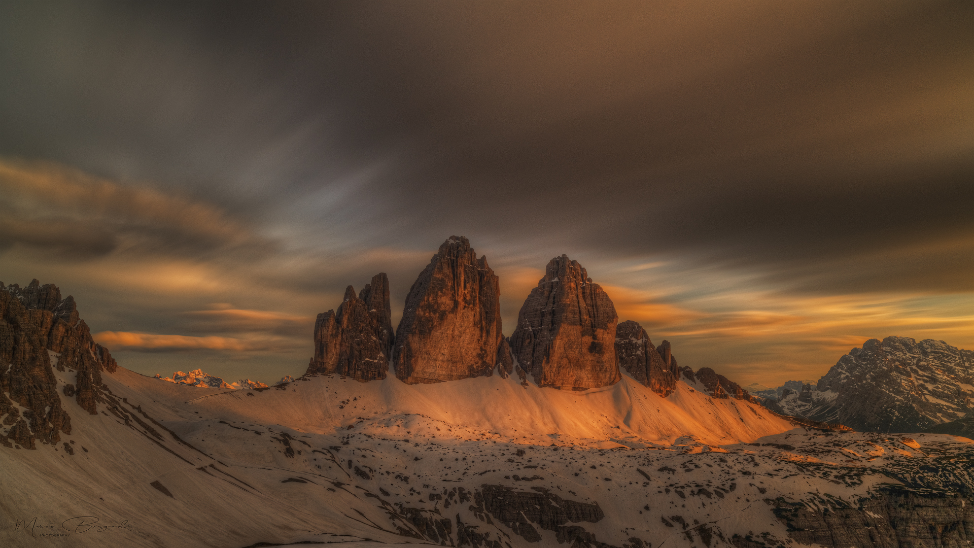 Last lights on the Three Peaks
